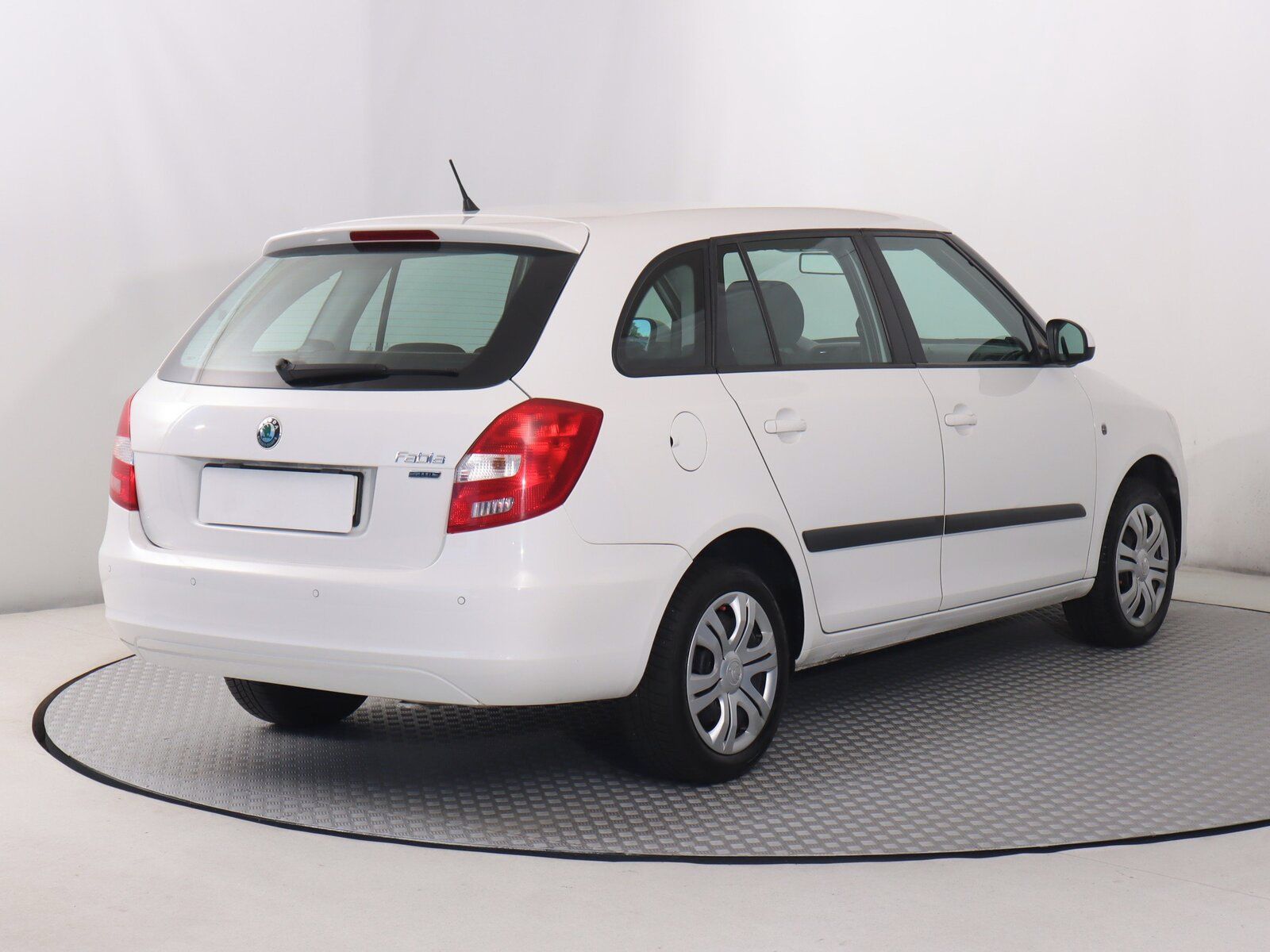 Škoda Fabia, 1.6 TDI - fotka 5