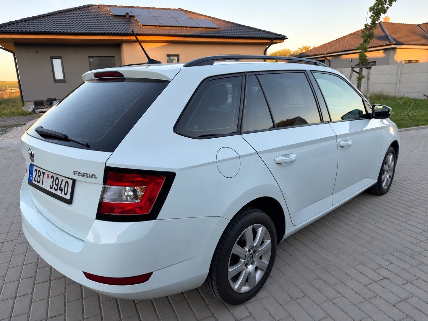 Škoda Fabia, 1.0 TSI 70 kW - fotka 4