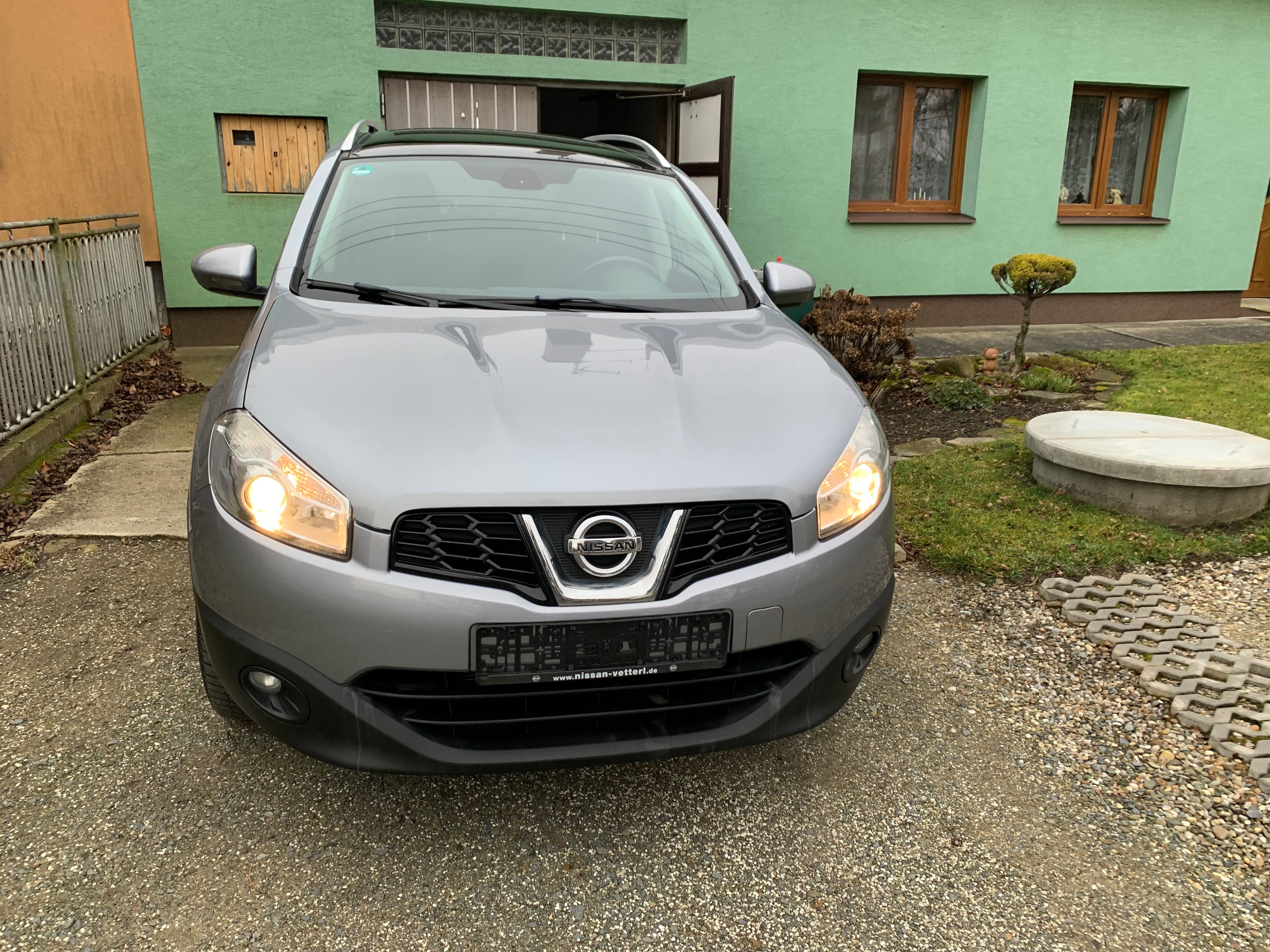 Nissan Qashqai, 2.0 atmosférický benzin ,servi - fotka 4