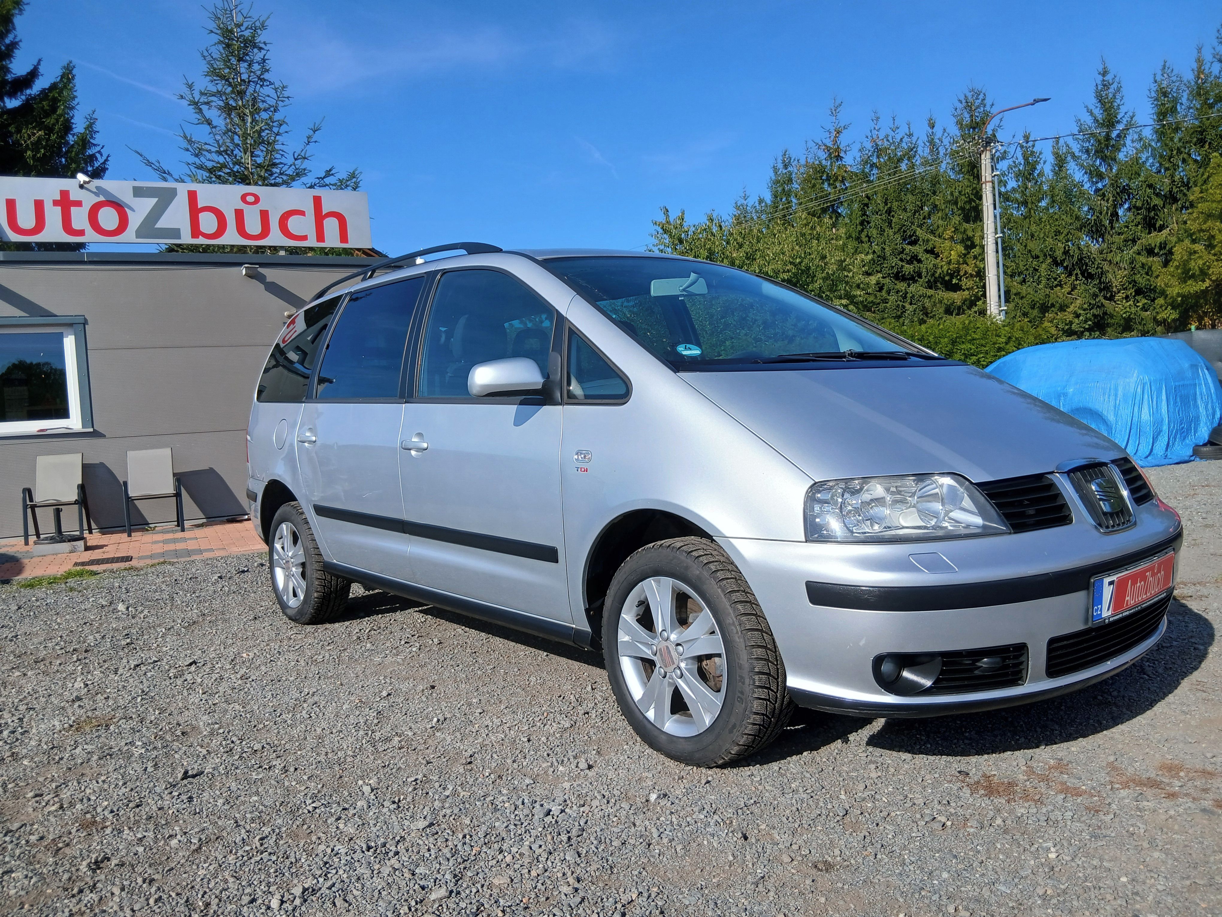 Seat Alhambra, 2.0 TDI, ALU - fotka 5