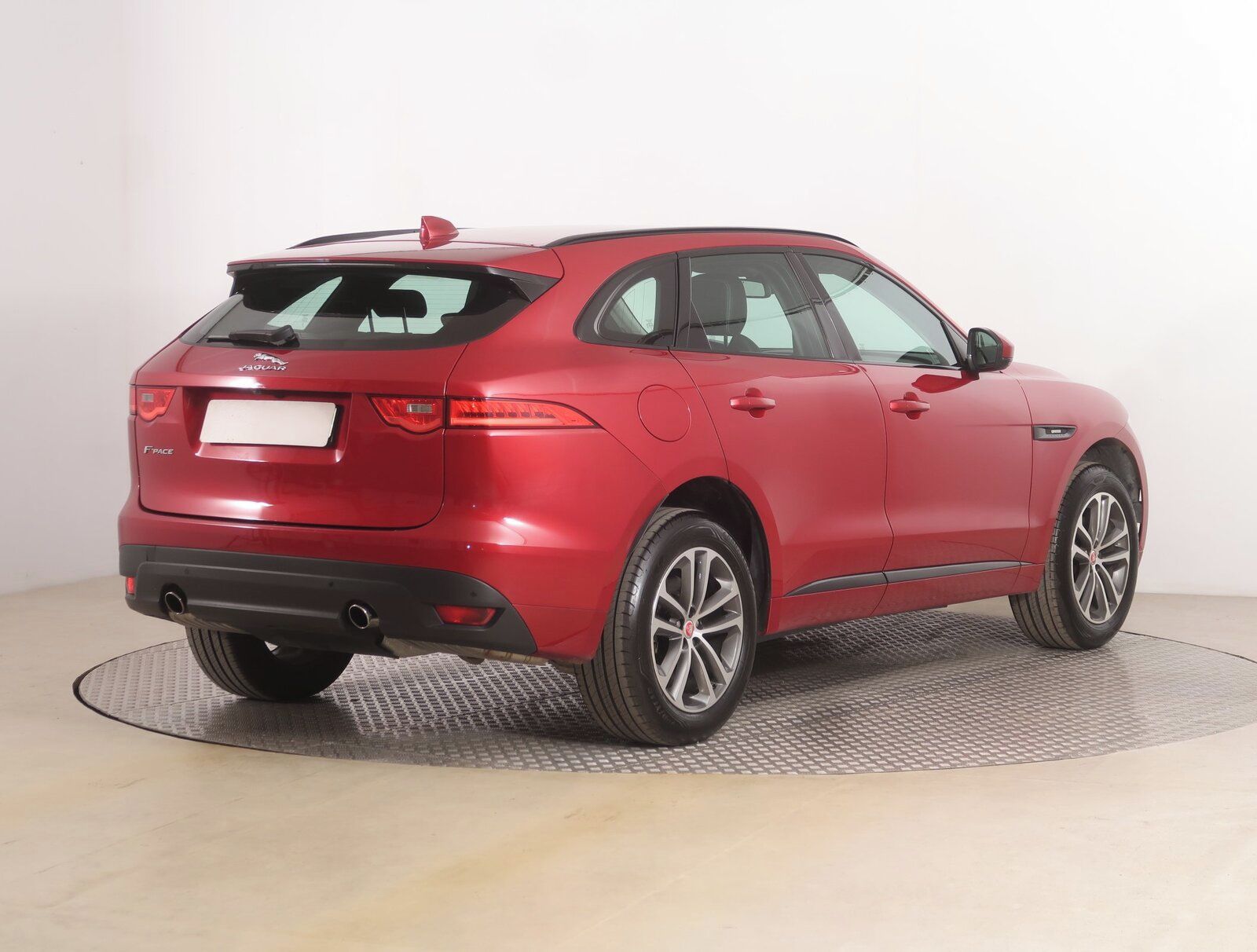 Jaguar F-Pace, 25d AWD, 4X4, Automat - fotka 5