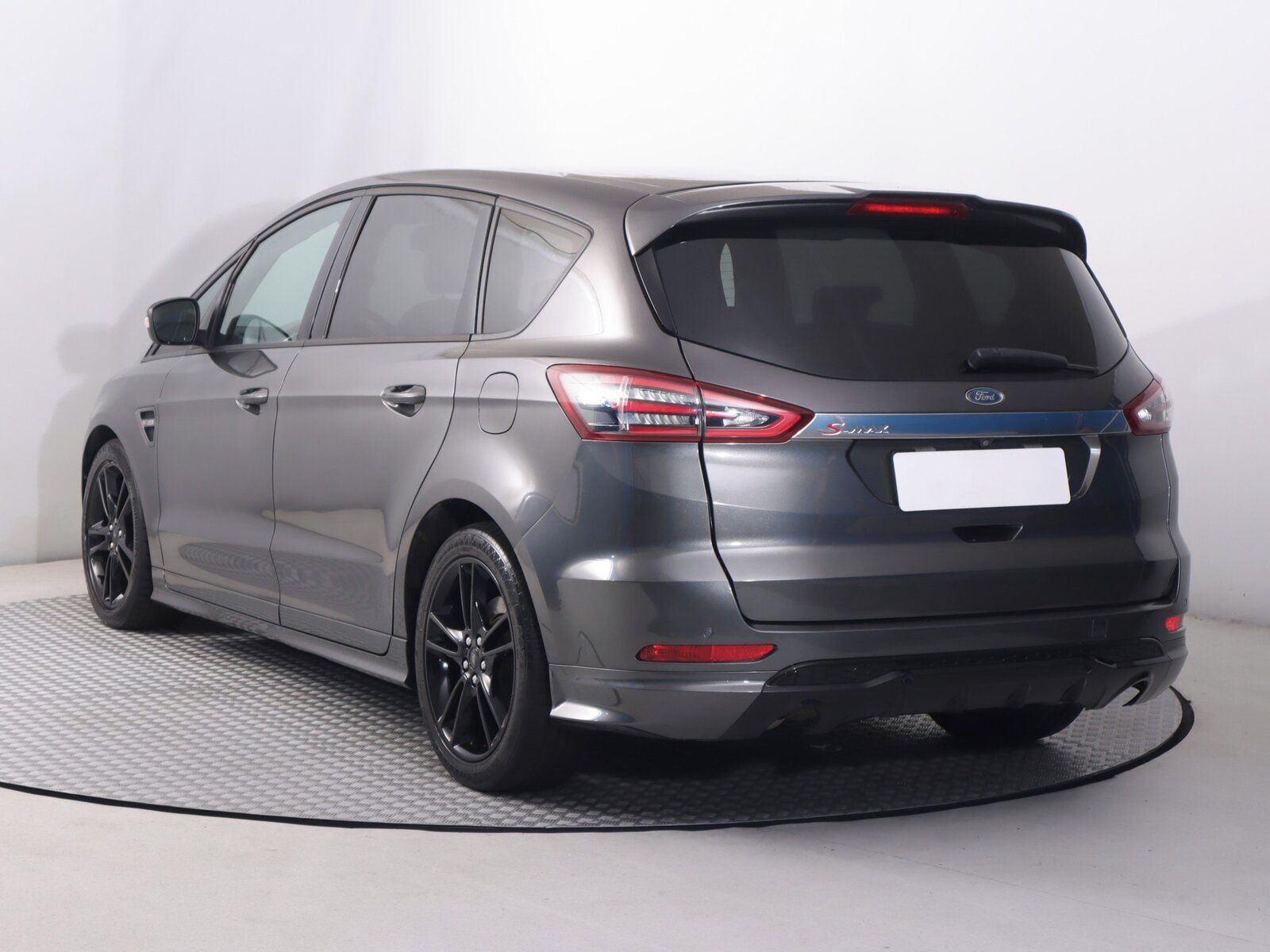 Ford S-MAX, 2.0 EcoBlue, Automat, 7 míst - fotka 4