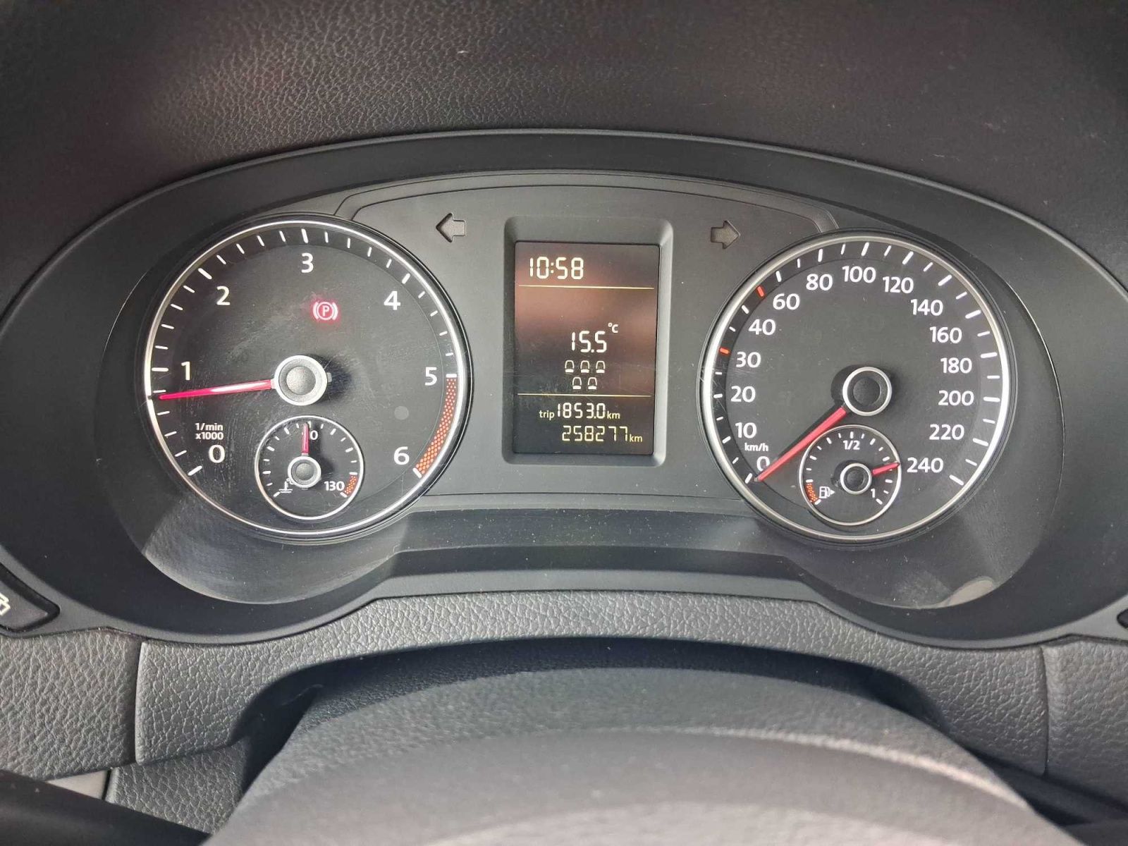 Volkswagen Sharan, 2.0 TDI, 7 míst - fotka 3