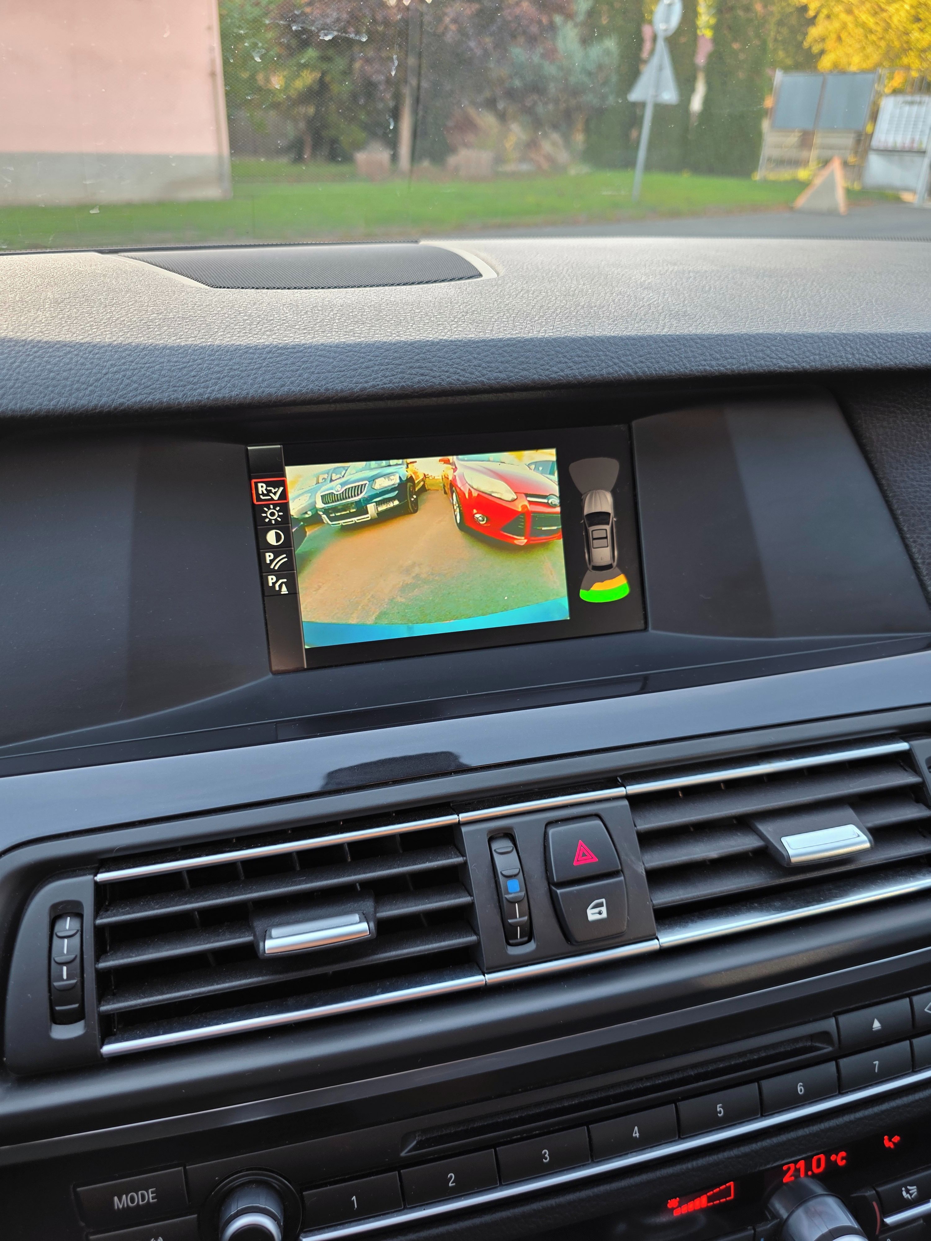 BMW Řada 5, 520D 135kW 2.majitel kamera - fotka 5