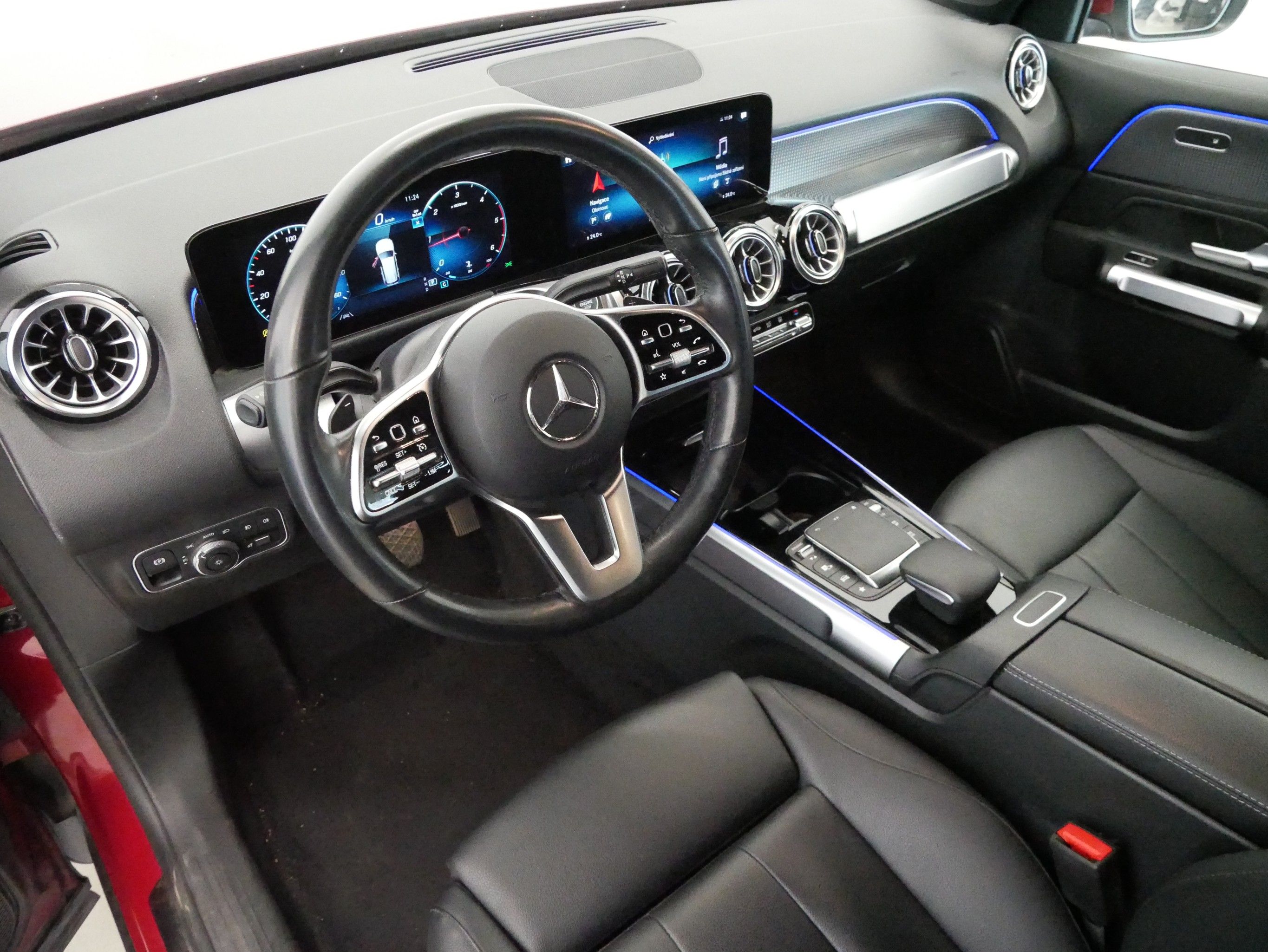 Mercedes-Benz GLB, GLB 200 D 4MATIC - fotka 5