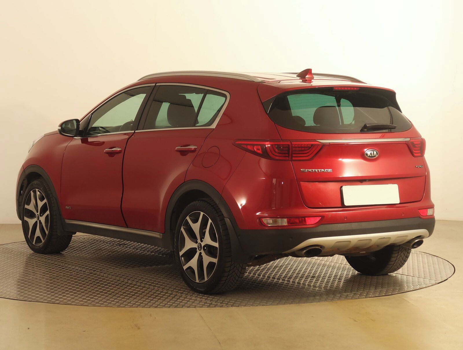Kia Sportage, 1.6 T-GDI, GT Line, 4X4 - fotka 4