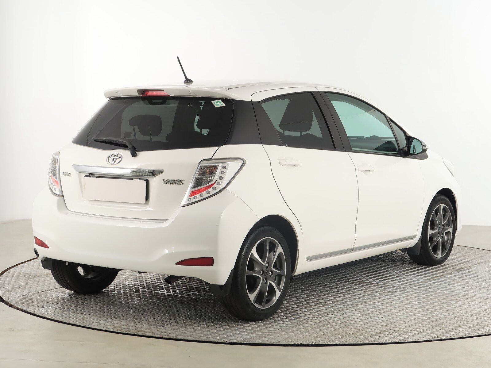 Toyota Yaris, 1.33 Dual VVT-i, LPG - fotka 5