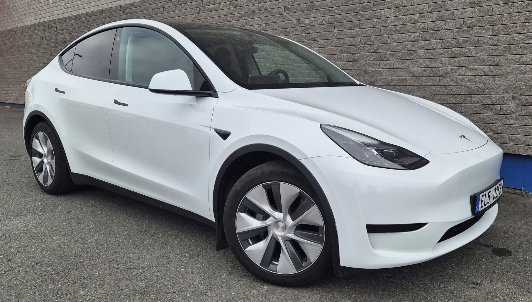 Tesla Model Y, RWD,LFP,Tesla záruka 04/27+EAP - fotka 6