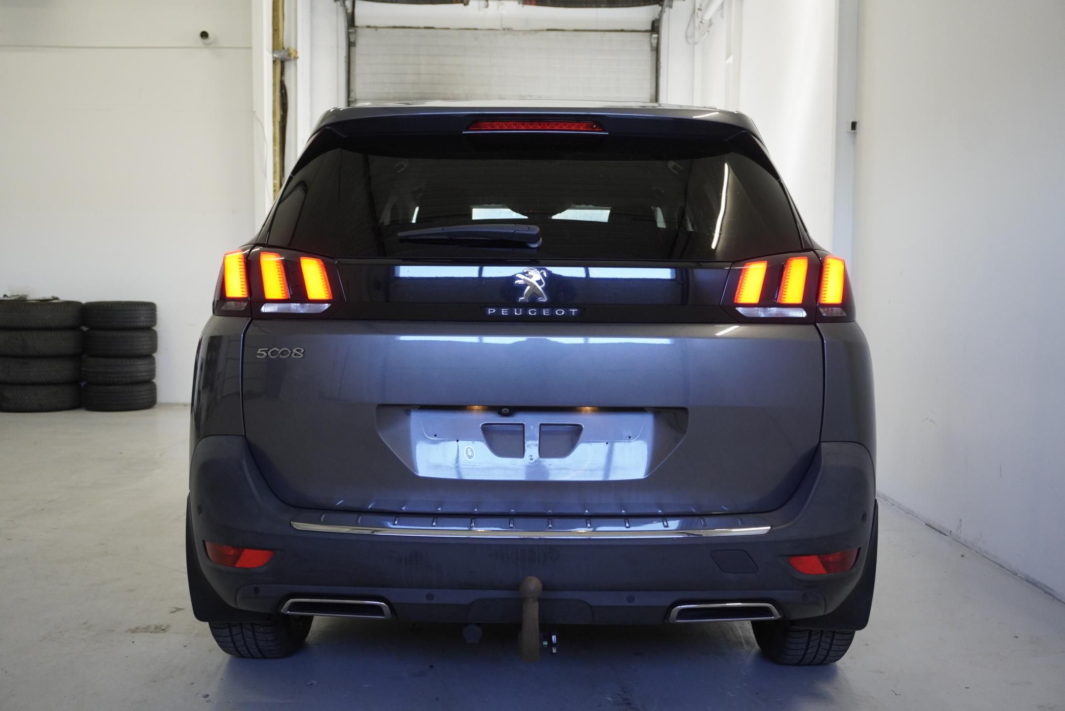 Peugeot 5008, 1.6 E-THP ALLURE AUT. - fotka 6