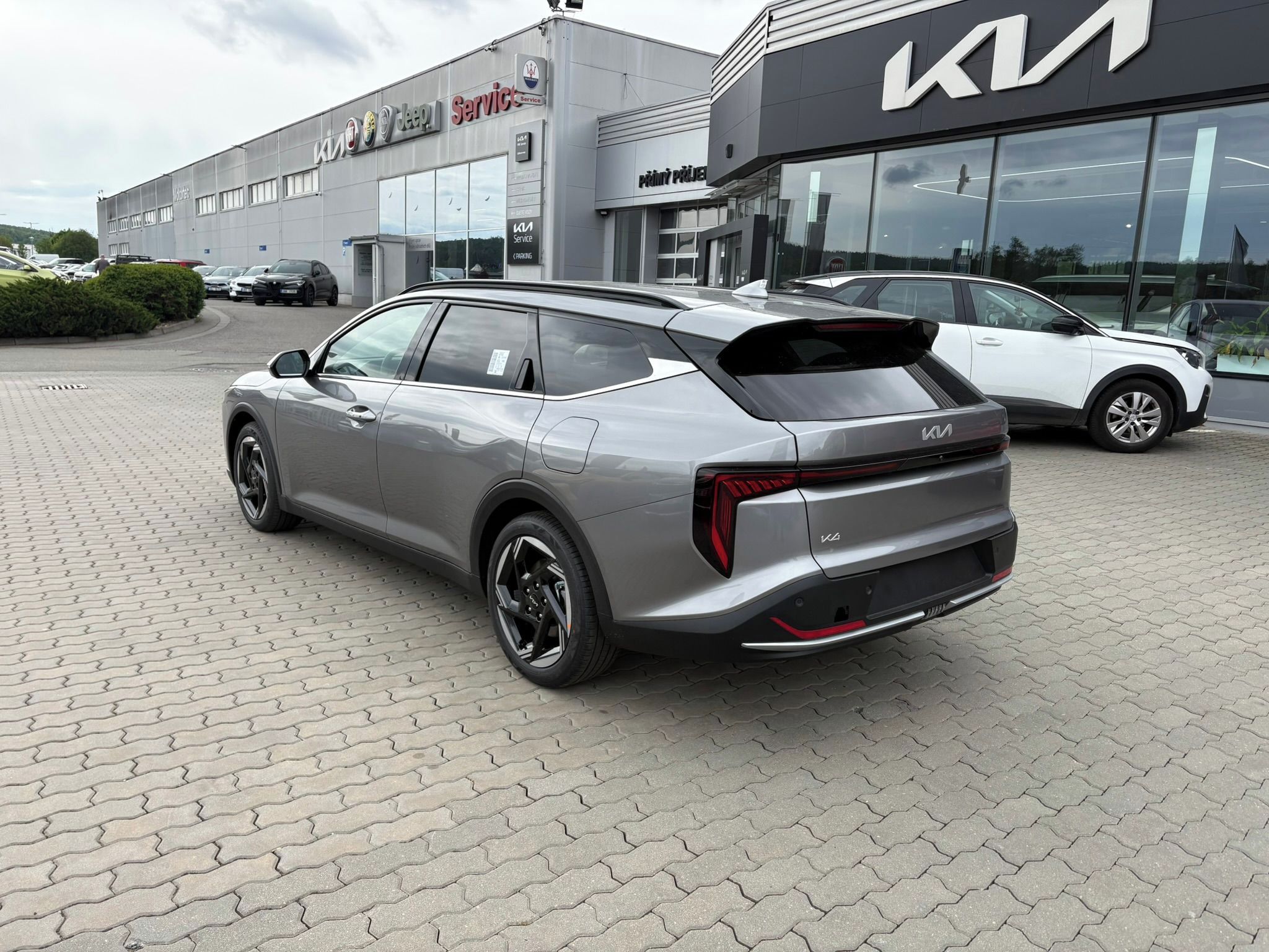Kia K4, SW  1,6 T-GDi GPF 7DCT TOP 132 - fotka 4