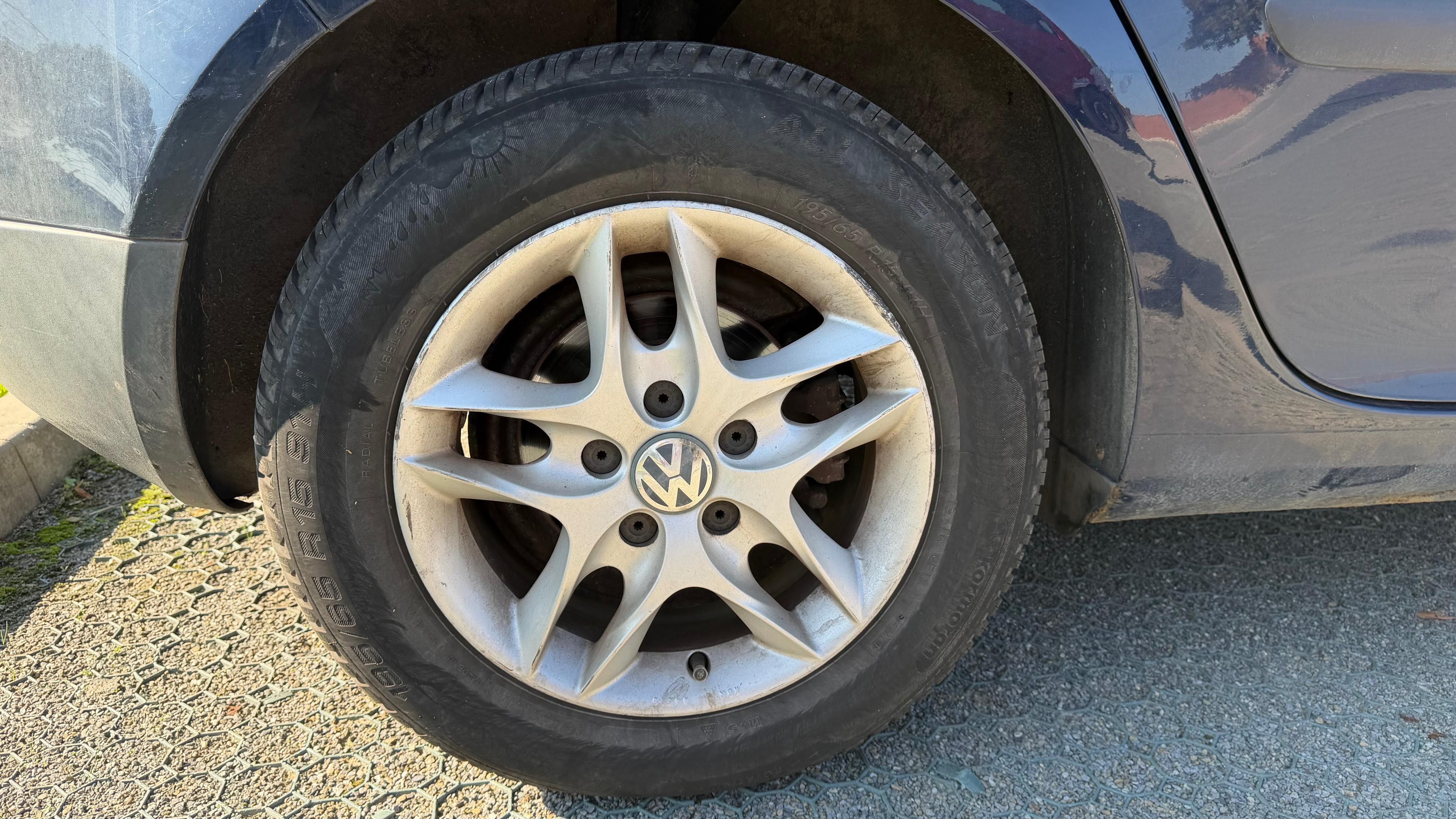 Volkswagen Golf, Volkswagen Golf 5 1.4 - fotka 6