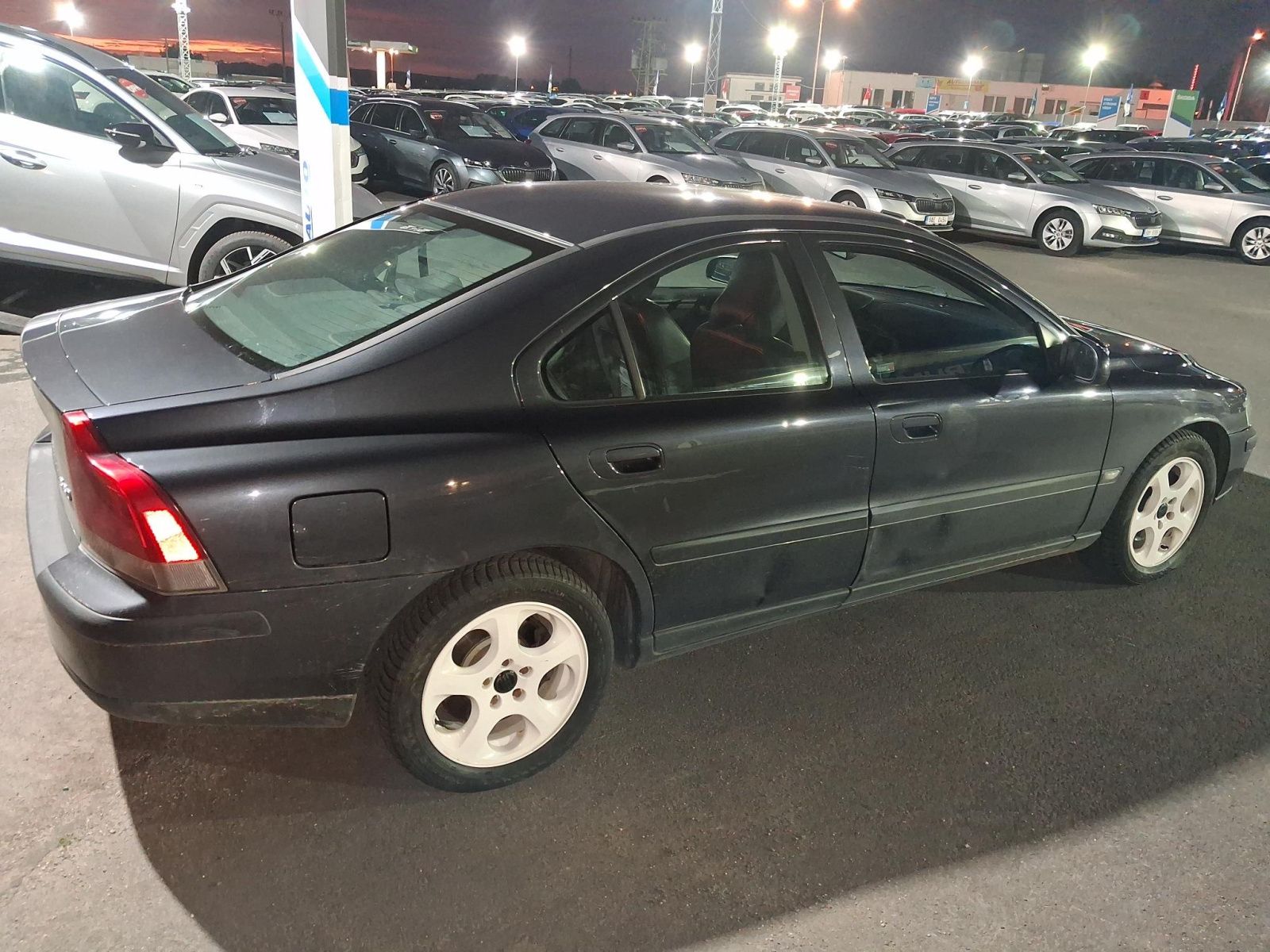 Volvo S60, 2.4, CZ doklady - fotka 2