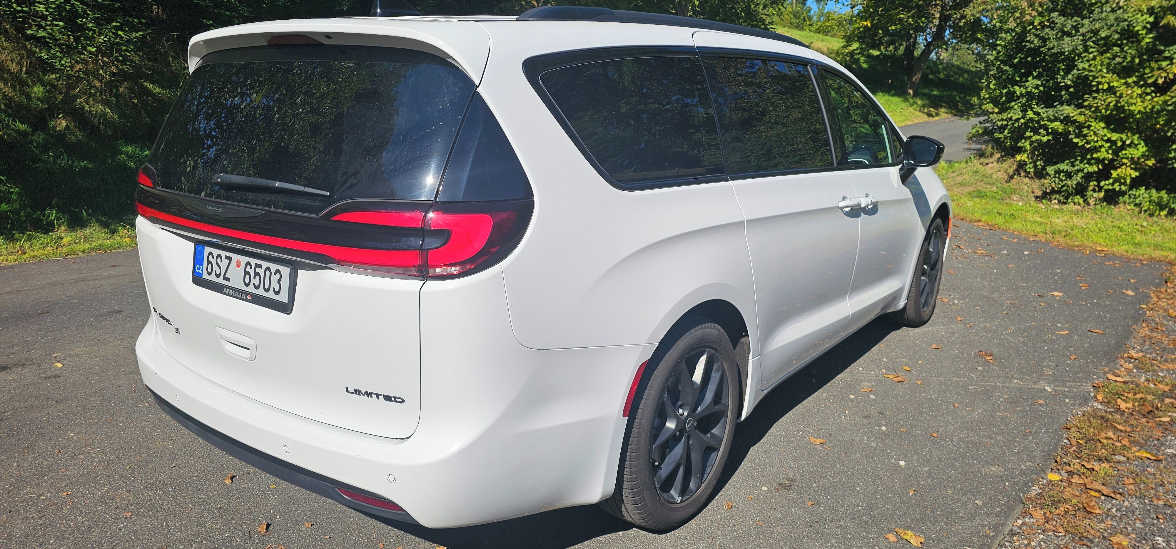 Chrysler Pacifica, LIMITED S, Super stav! - fotka 5