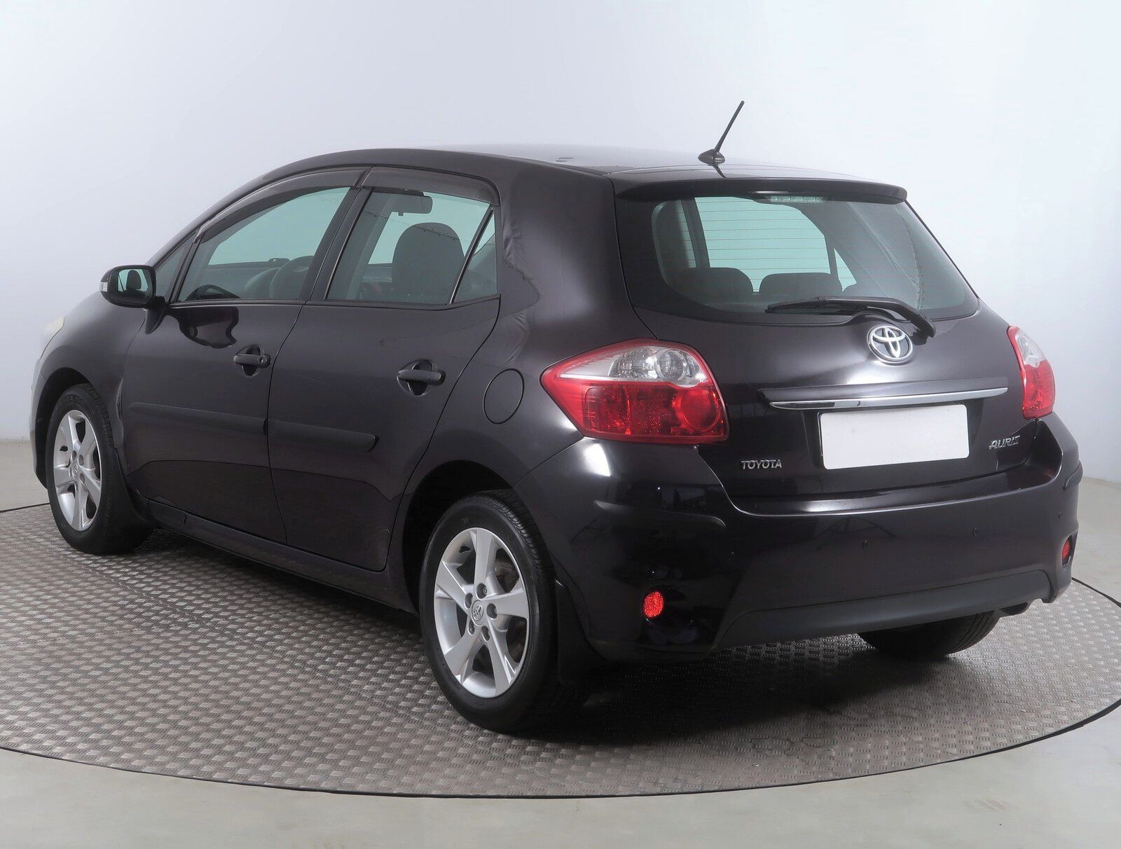 Toyota Auris, 1.6 Valvematic - fotka 4