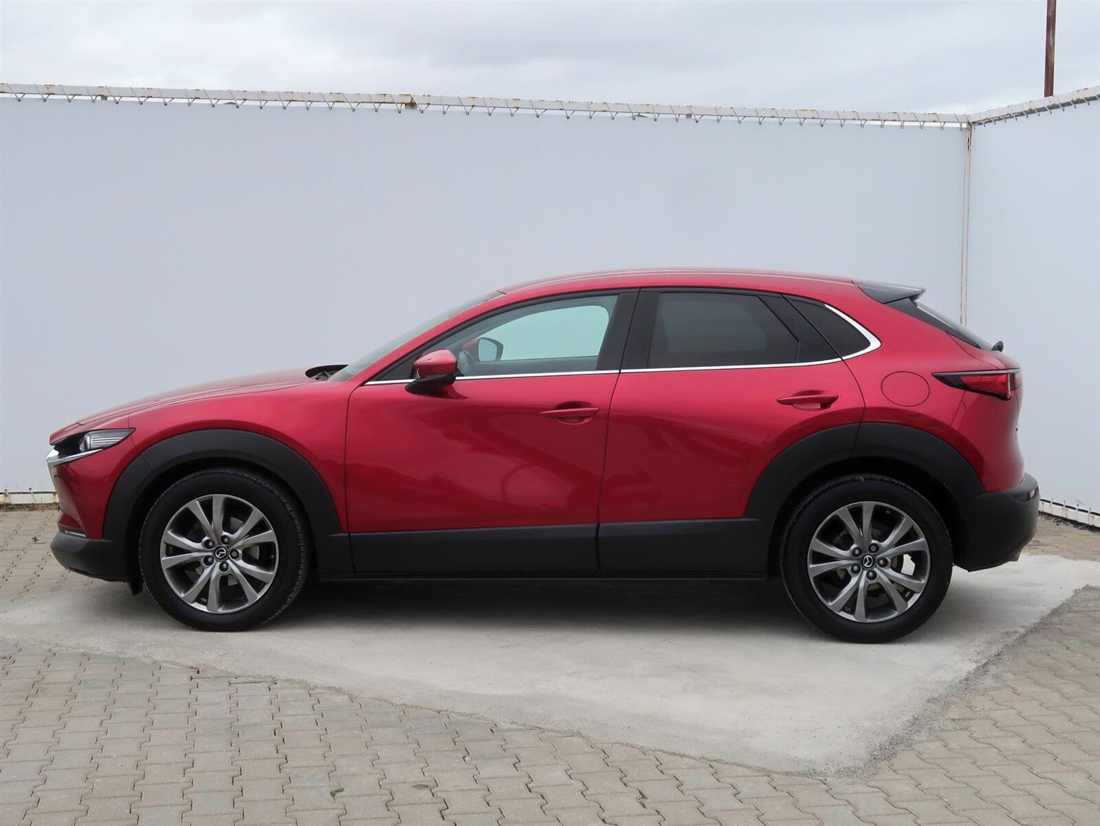 Mazda CX-30, Skyactiv-X 2.0, Automat - fotka 3