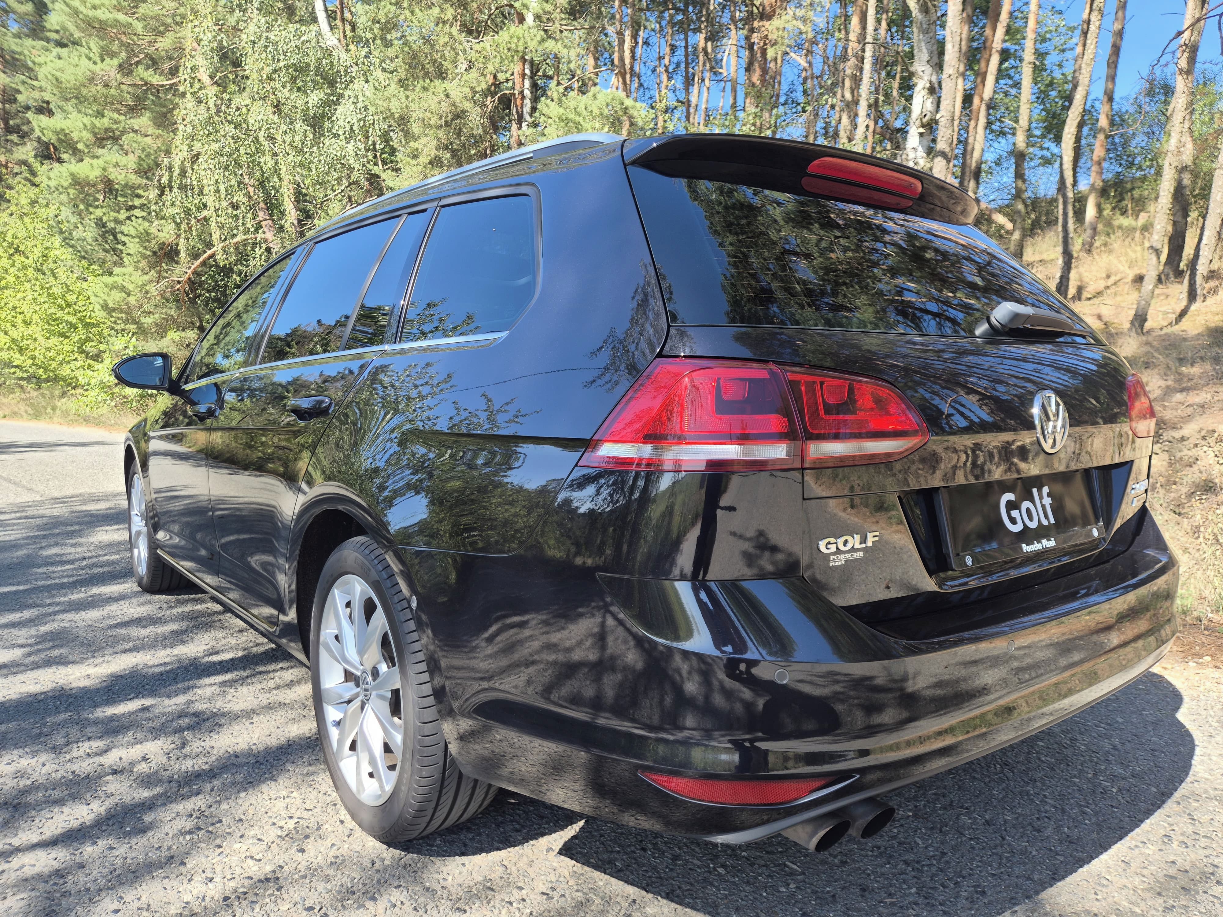 Volkswagen Golf Variant, 2.0 TDI 110kW Highline 4Motion - fotka 5