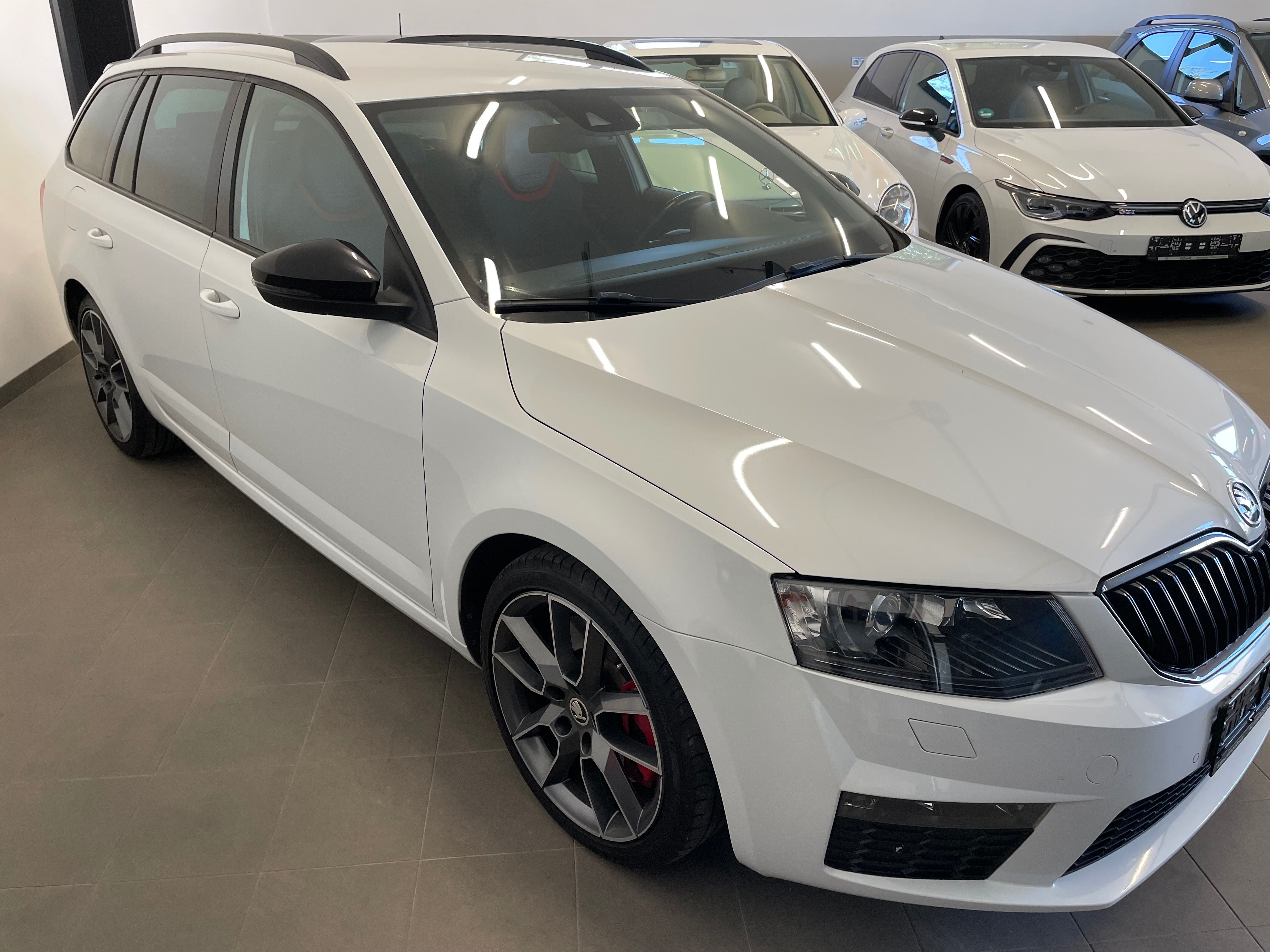 Škoda Octavia, RS 2,0 TSI 162 KW TOP STAV