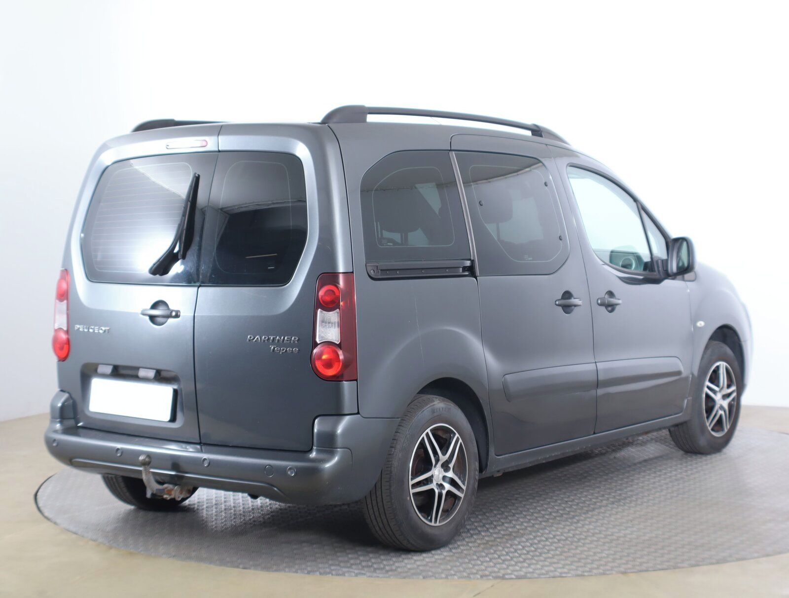 Peugeot Partner, 1.6 HDi, 5Míst, ČR - fotka 5