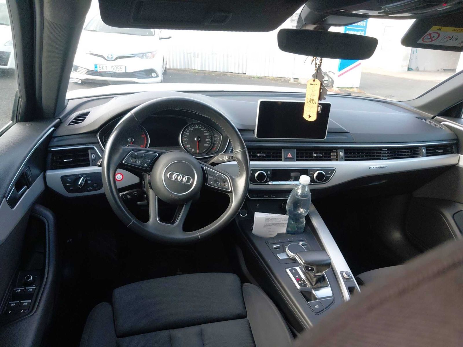 Audi A4, 40 TDI, 4X4, Automat, Navi - fotka 3