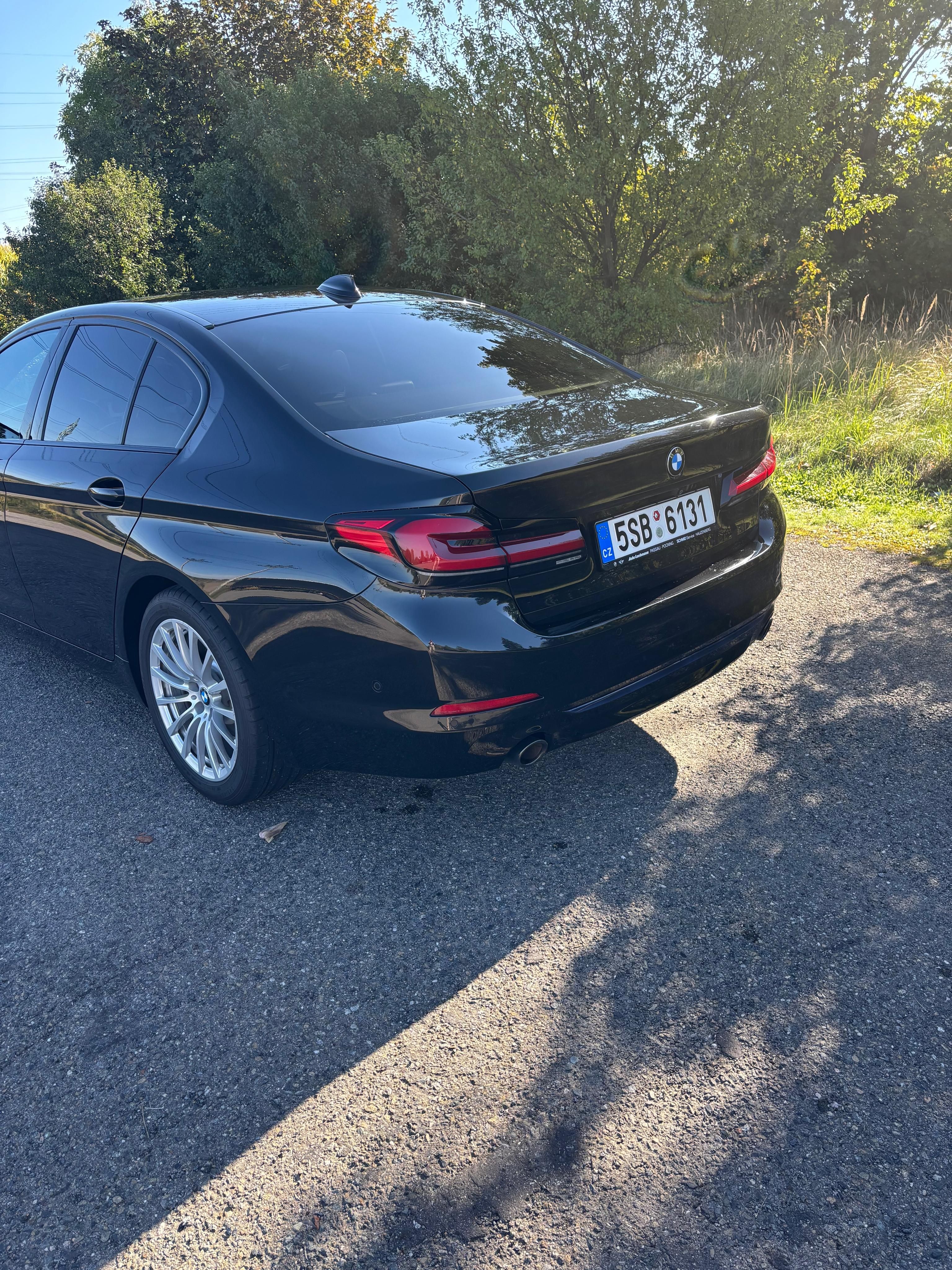 BMW Řada 5, BMW 520xd nadstandardní výbava - fotka 5
