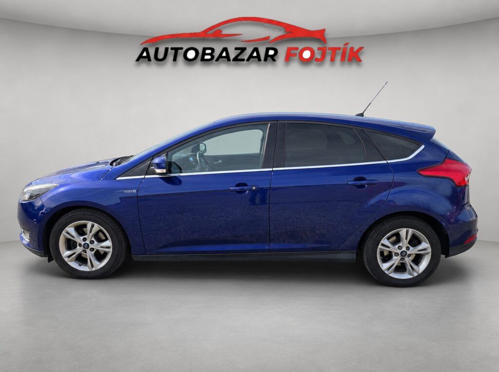 Ford Focus, 1.0 Ecoboost Titanium - fotka 4