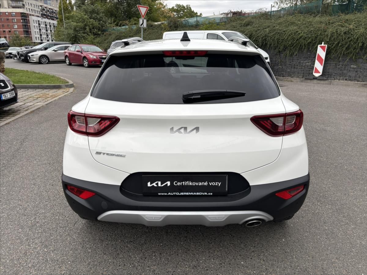 Kia Stonic, 1,0 TGDi 73kW TOP ZÁRUKA NAVI - fotka 4