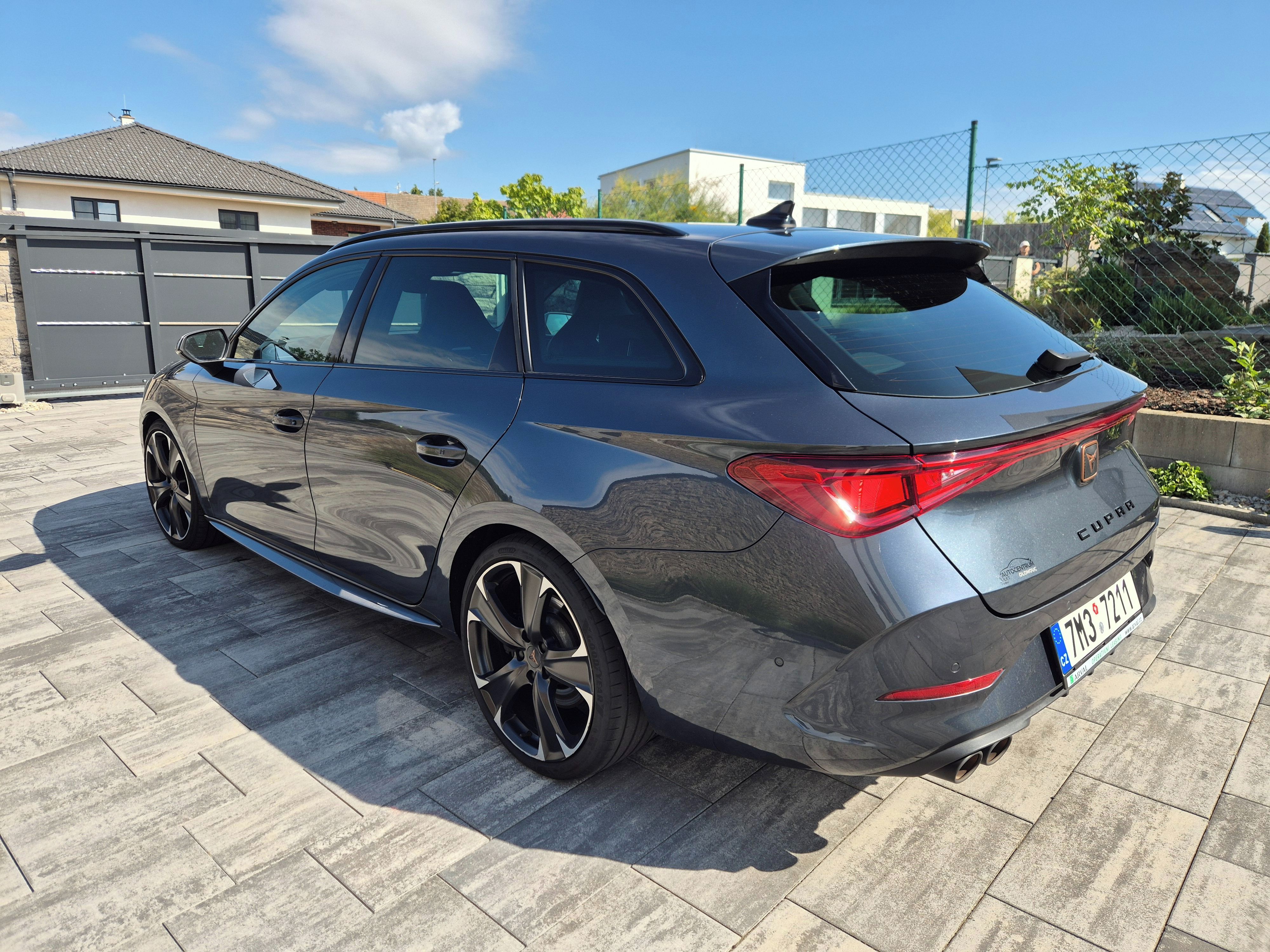 Cupra Leon, 2.0TSI 228kw, 4x4, DSG, ČR - fotka 6