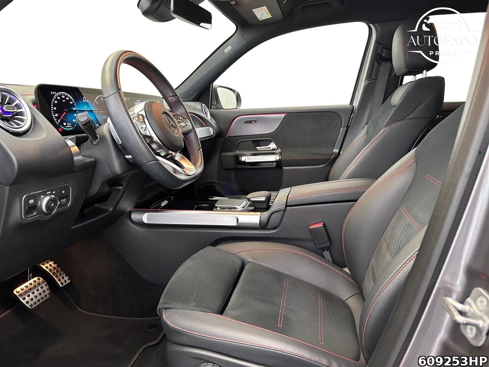 Mercedes-Benz EQB, 350 4M AMG*Keyless*Kamera* - fotka 6