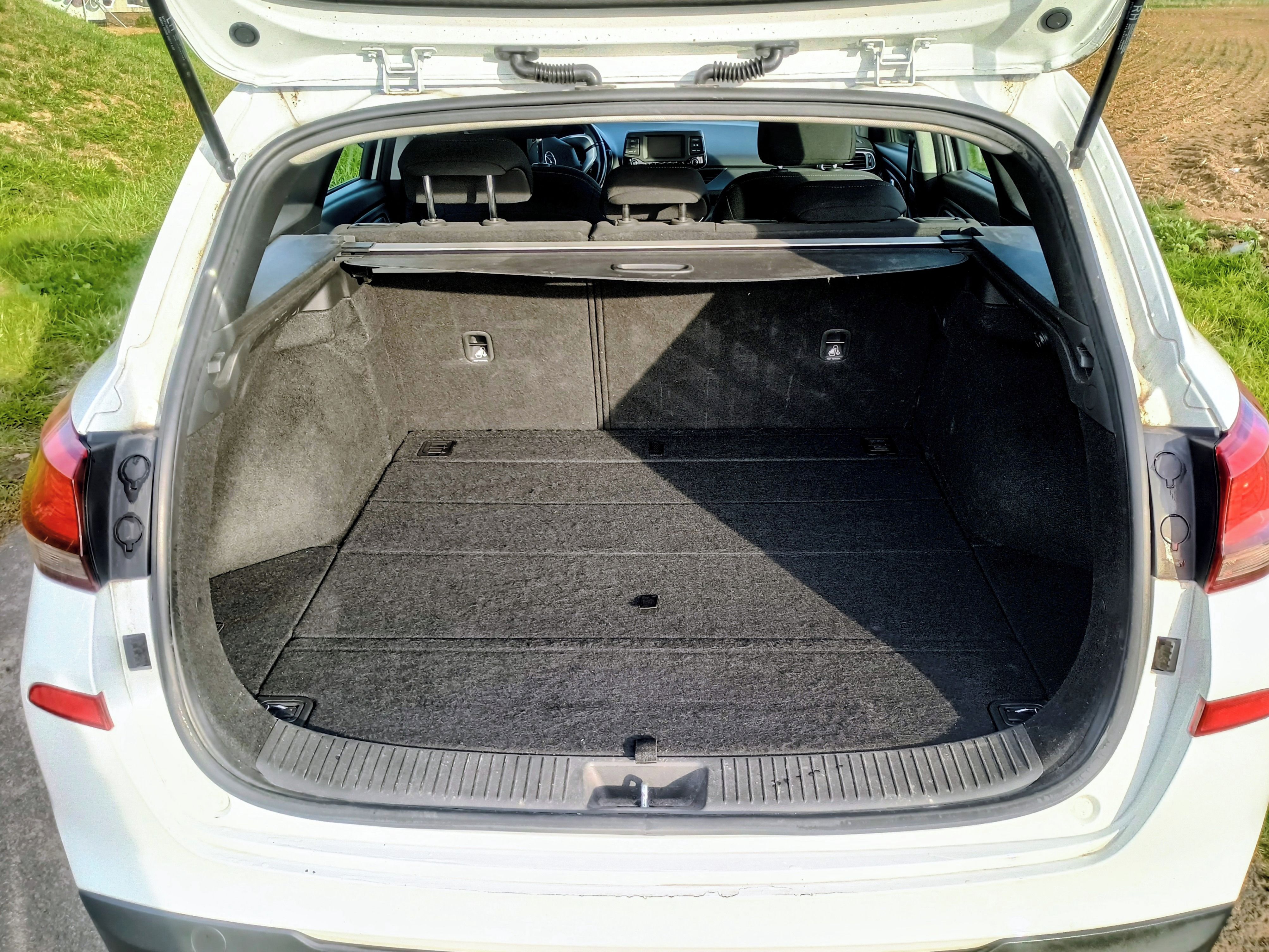Hyundai i30, 1.0 T-GDI, 2. maj. - fotka 6