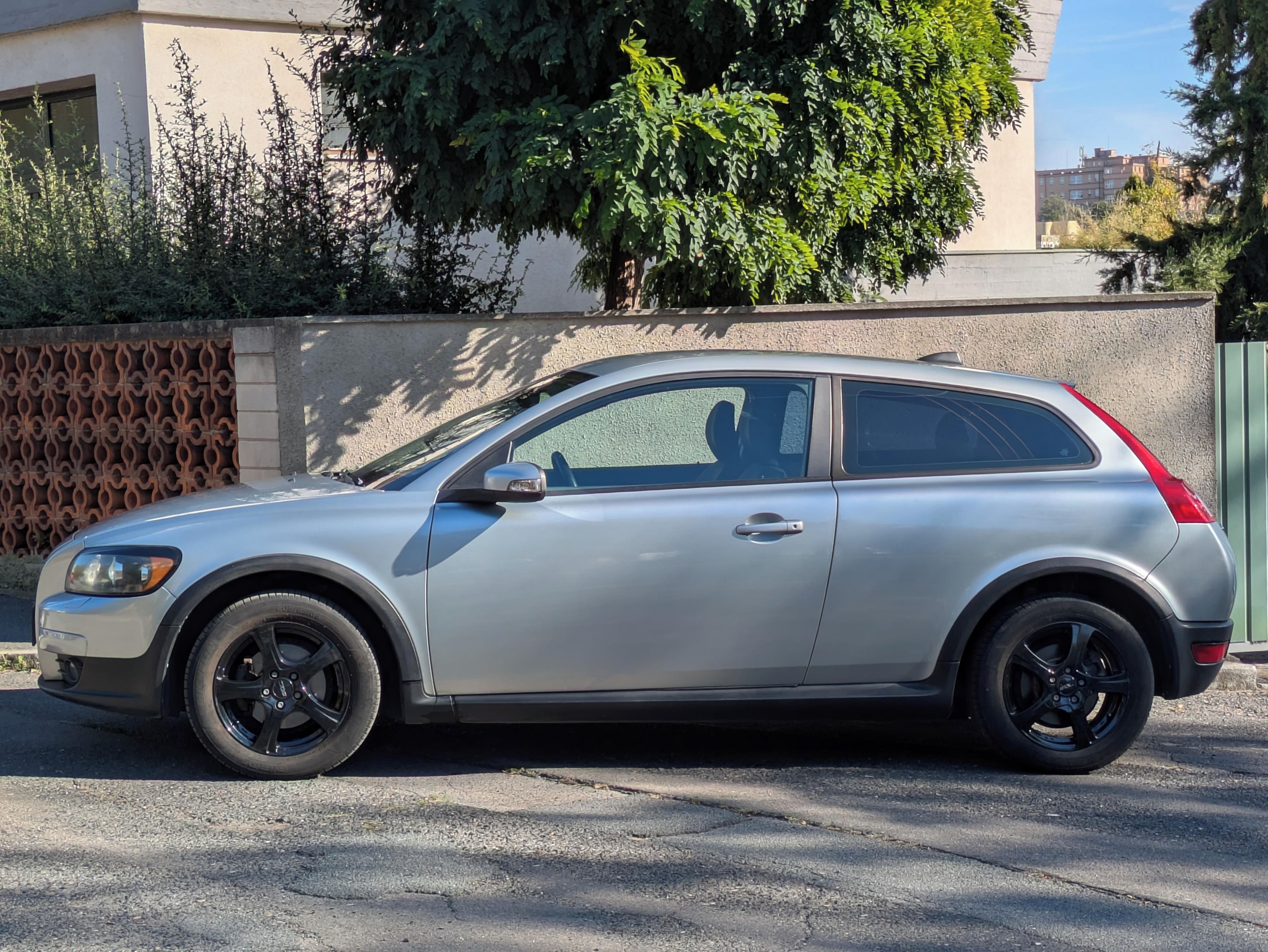 Volvo C30, 1.8 benzín (92 kW) - fotka 5