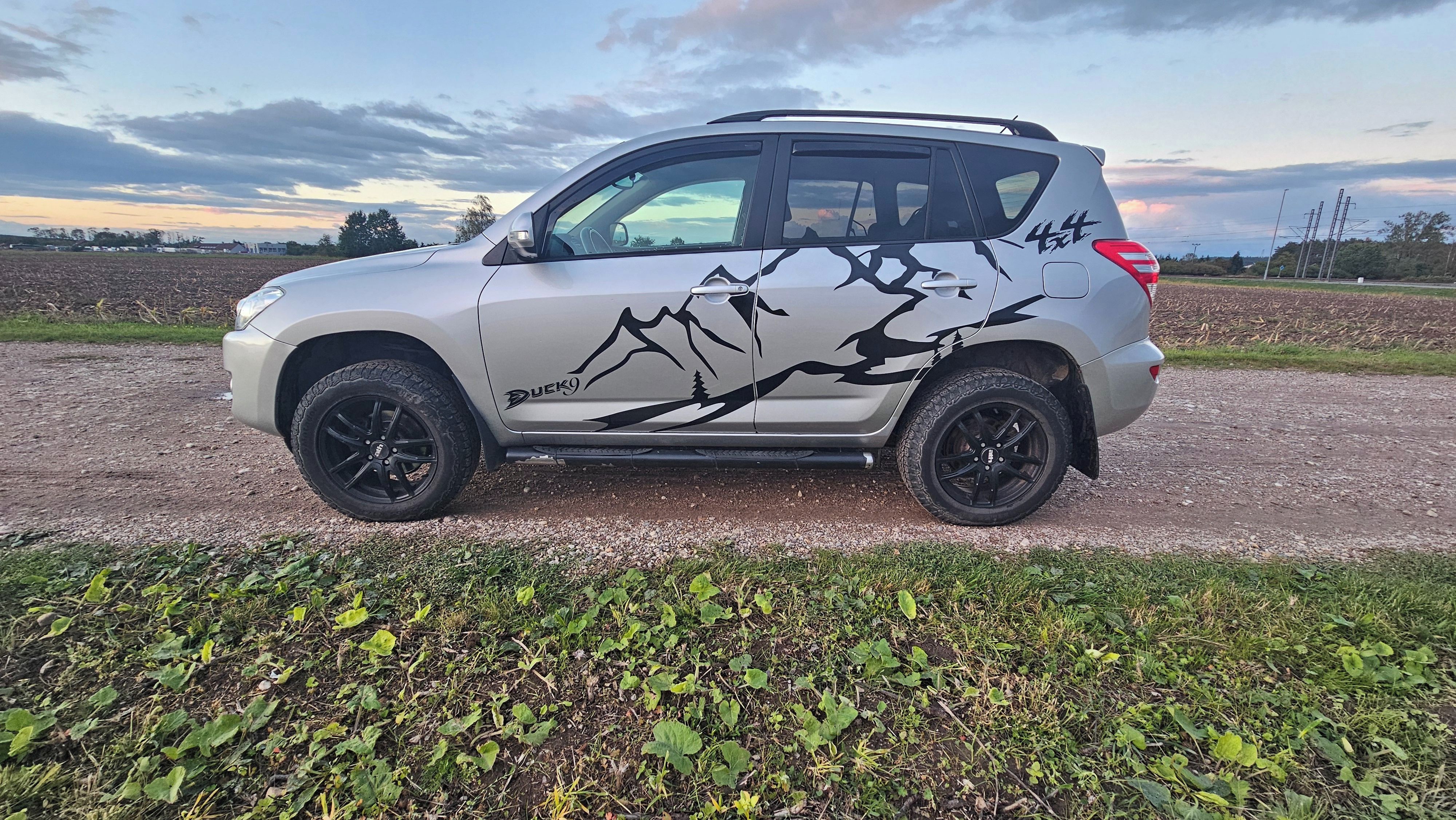 Toyota Rav4, Toyota rav4 2009 - fotka 3