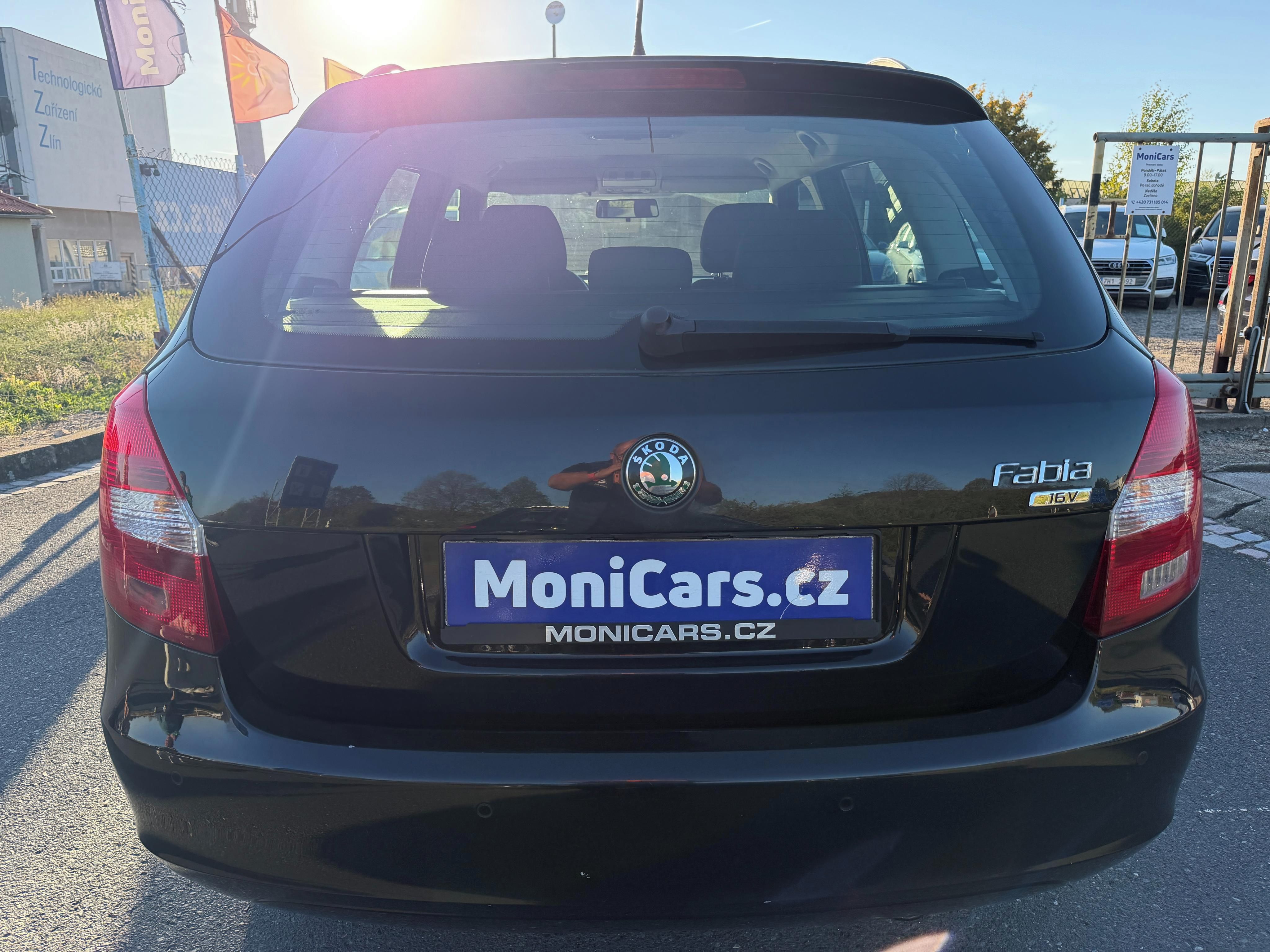 Škoda Fabia, 1.4 i 16V 63kW KLIMA, TEMPOMAT - fotka 6