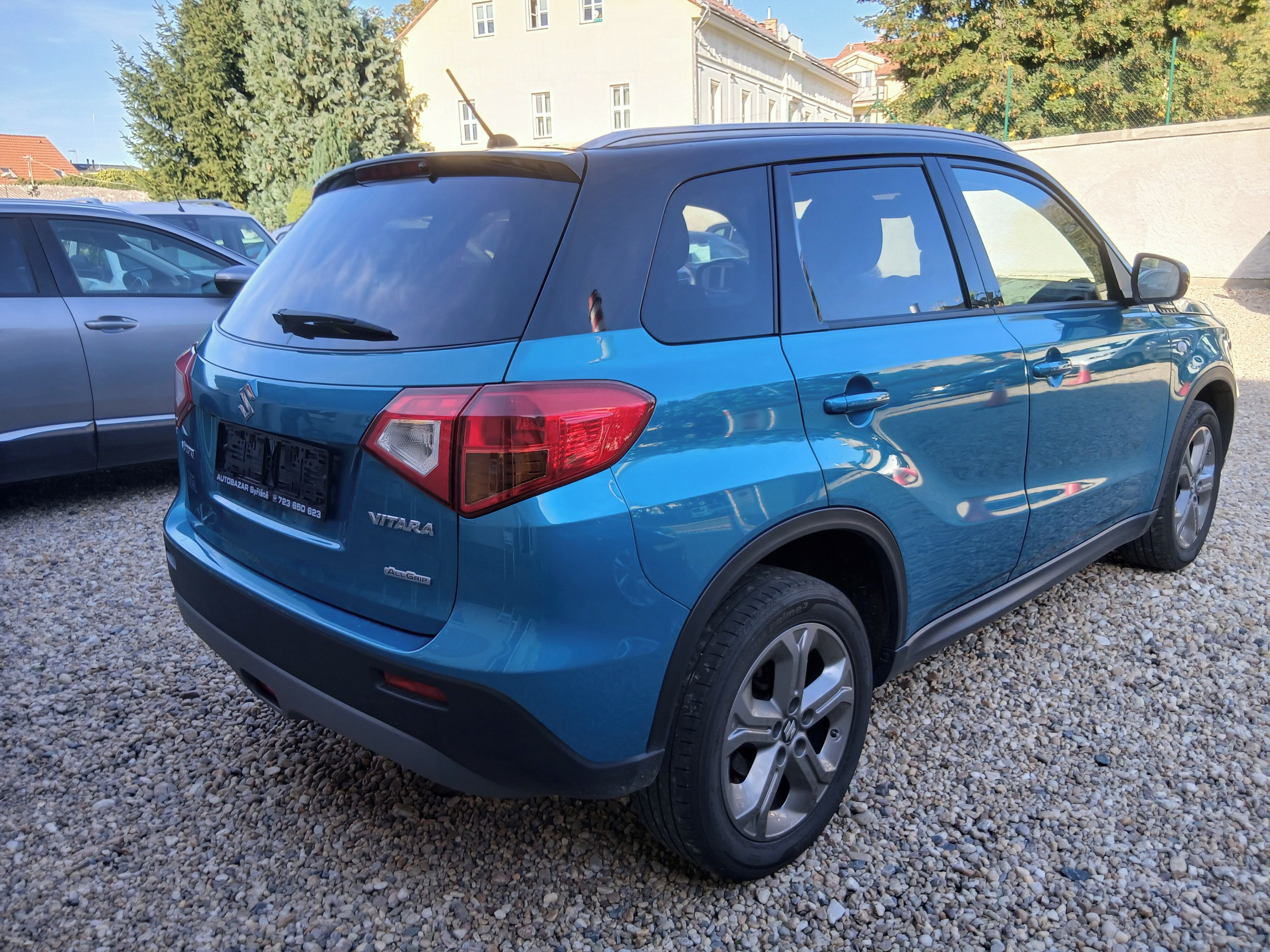 Suzuki Vitara, 1.6i 88KW Naj:64.300Km 4x4 - fotka 5