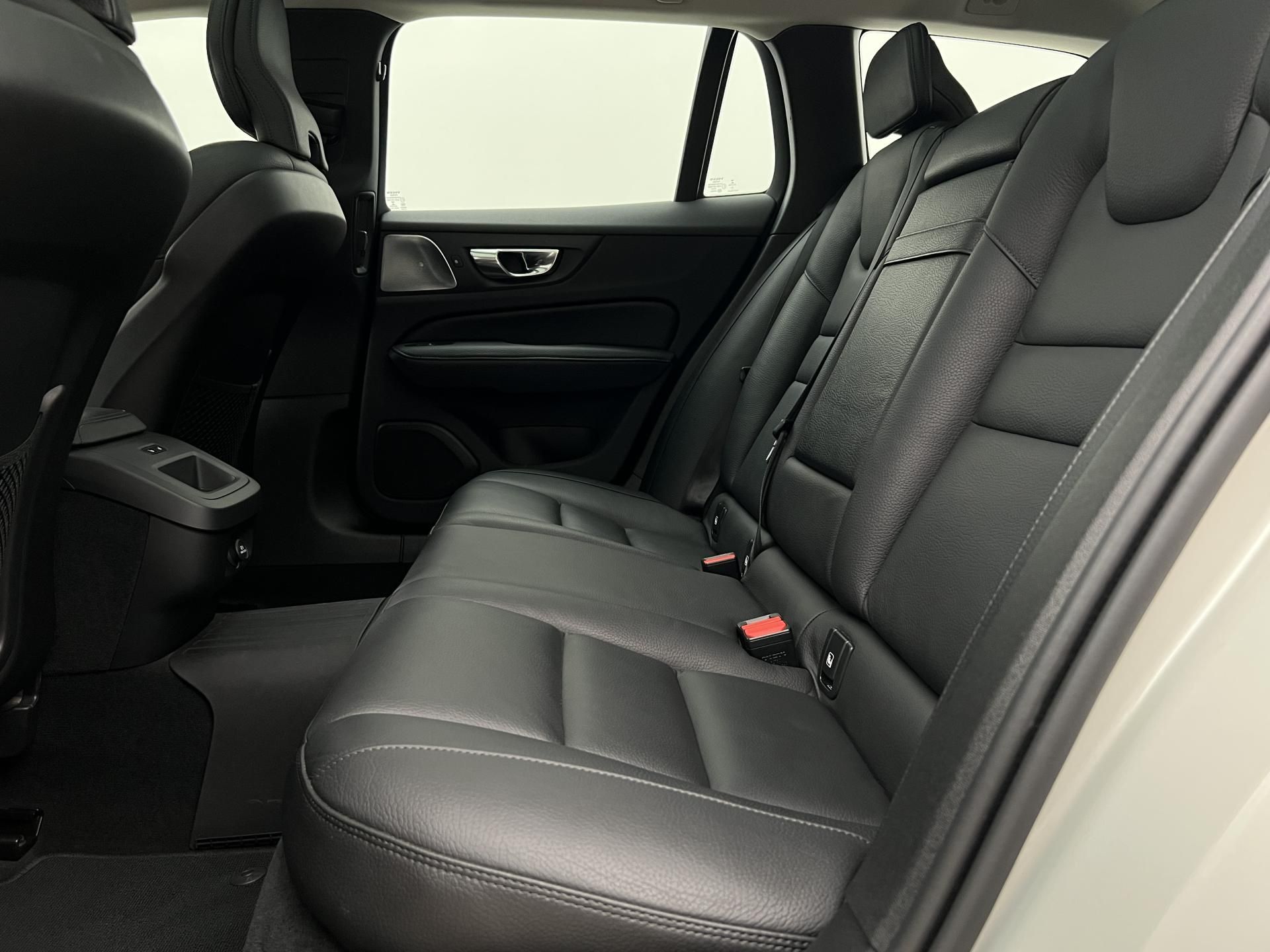 Volvo V60, T5 INSCRIPTION AUT - fotka 6