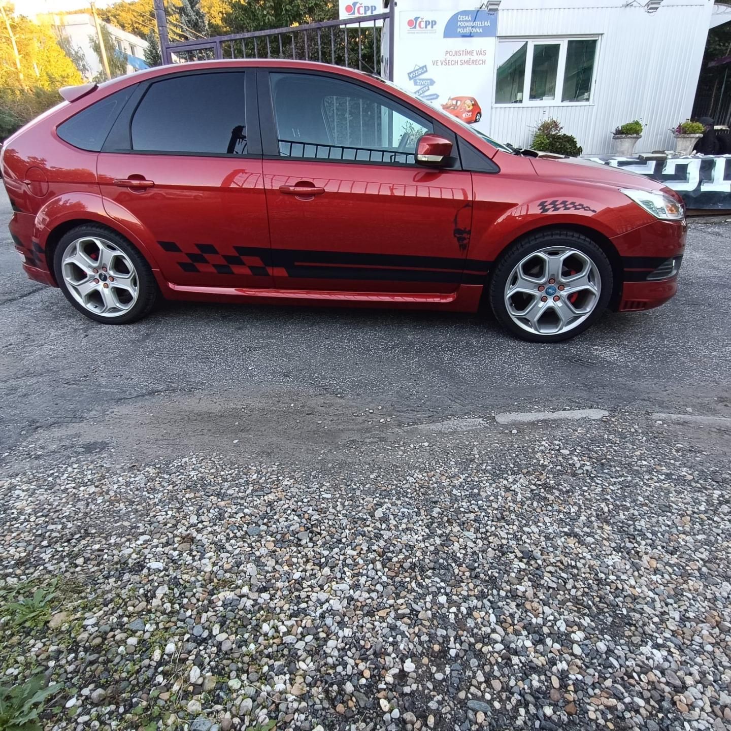Ford Focus, Titanium,1.8/92kW, benzin - fotka 4