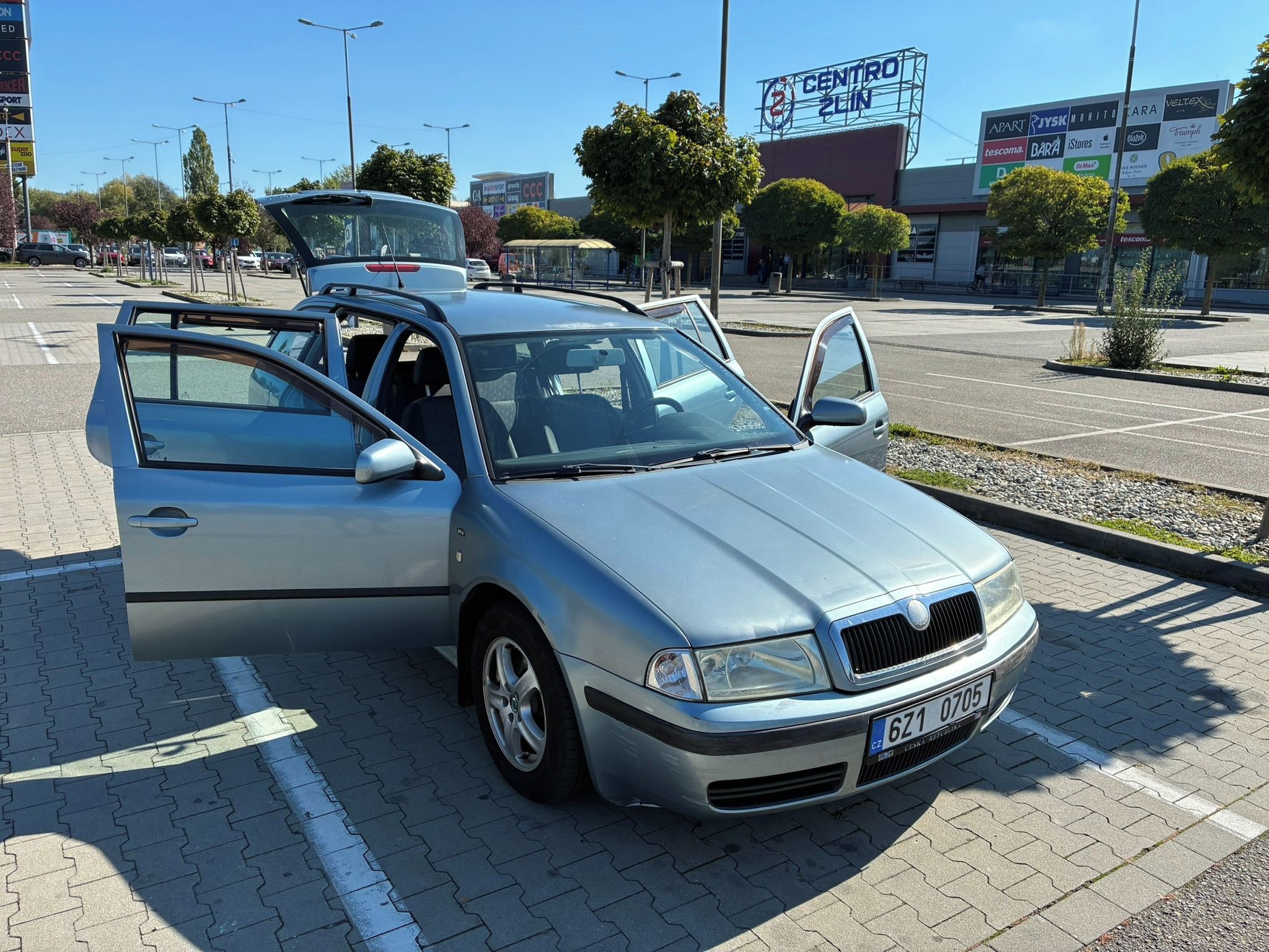 Škoda Octavia, Škoda Octavia, servisováno - fotka 3