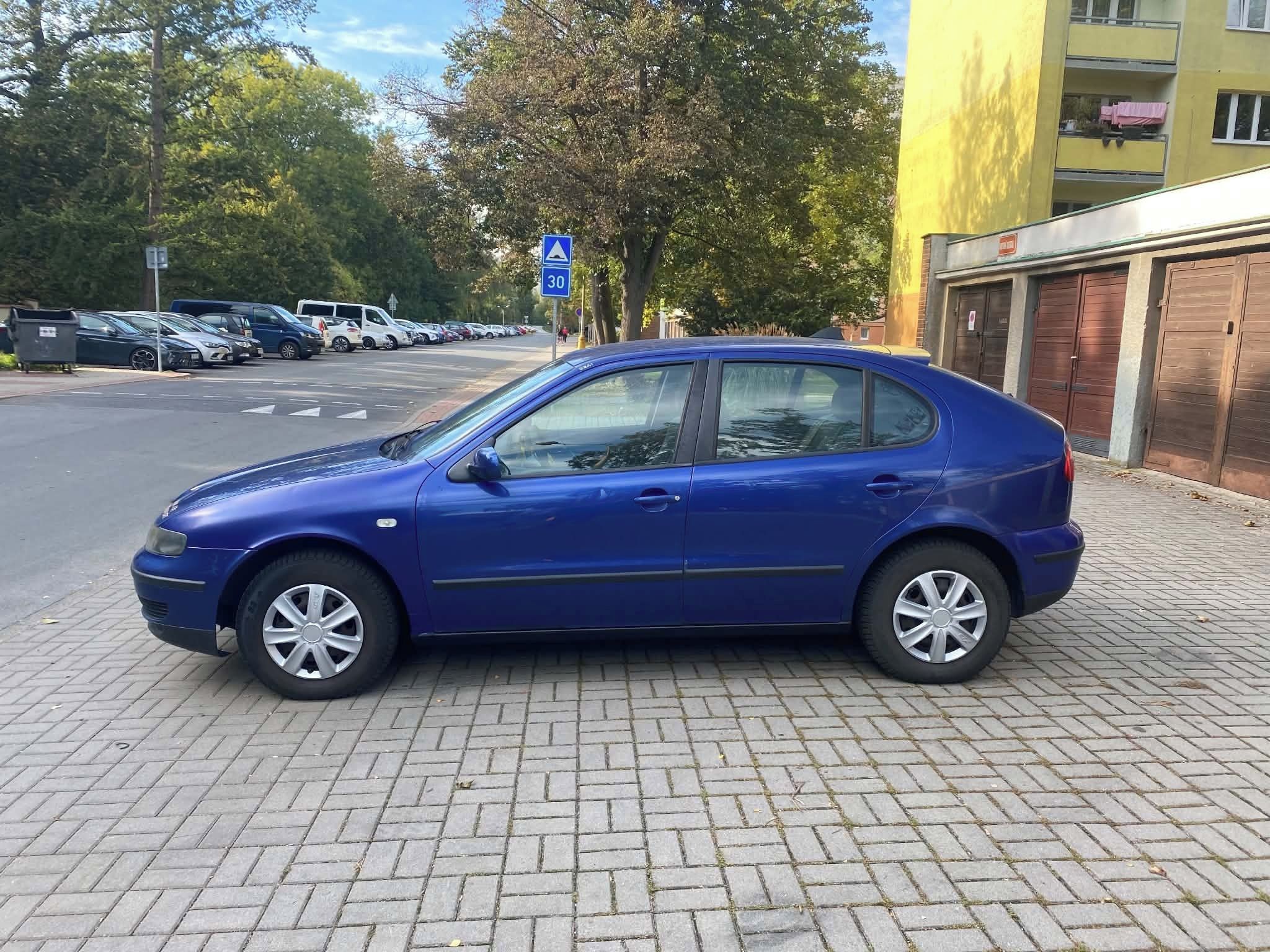 Seat Leon, 1.6  74kw - fotka 6