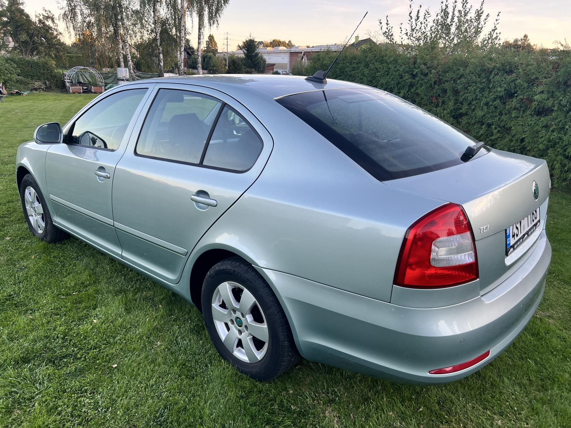 Škoda Octavia, 1.6TDI 77KW,DIGIKLIMA,WEBASTO - fotka 5
