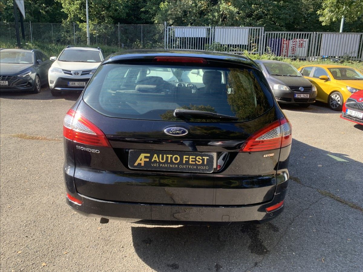 Ford Mondeo, 2,0 TDCI - fotka 6
