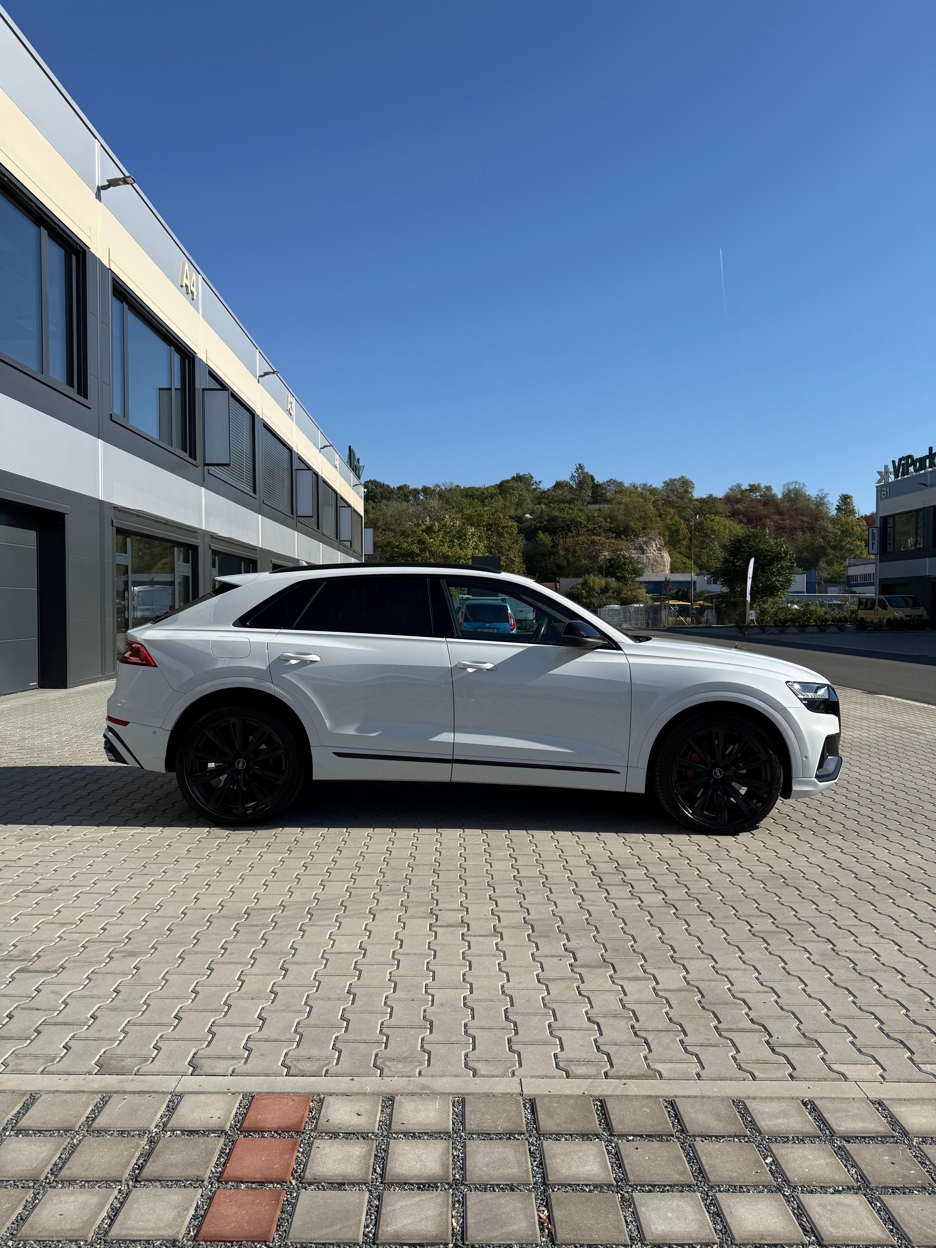 Audi SQ8, Audi SQ8, 4.0 FTSI, Quatro - fotka 4
