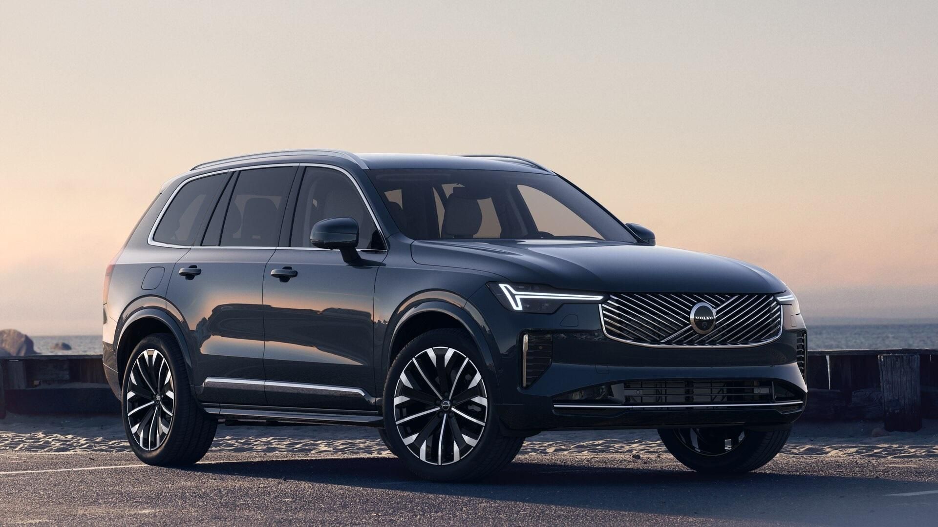 Volvo XC90, B5 AWD AUT BRIGHT PLUS 7míst - fotka 2