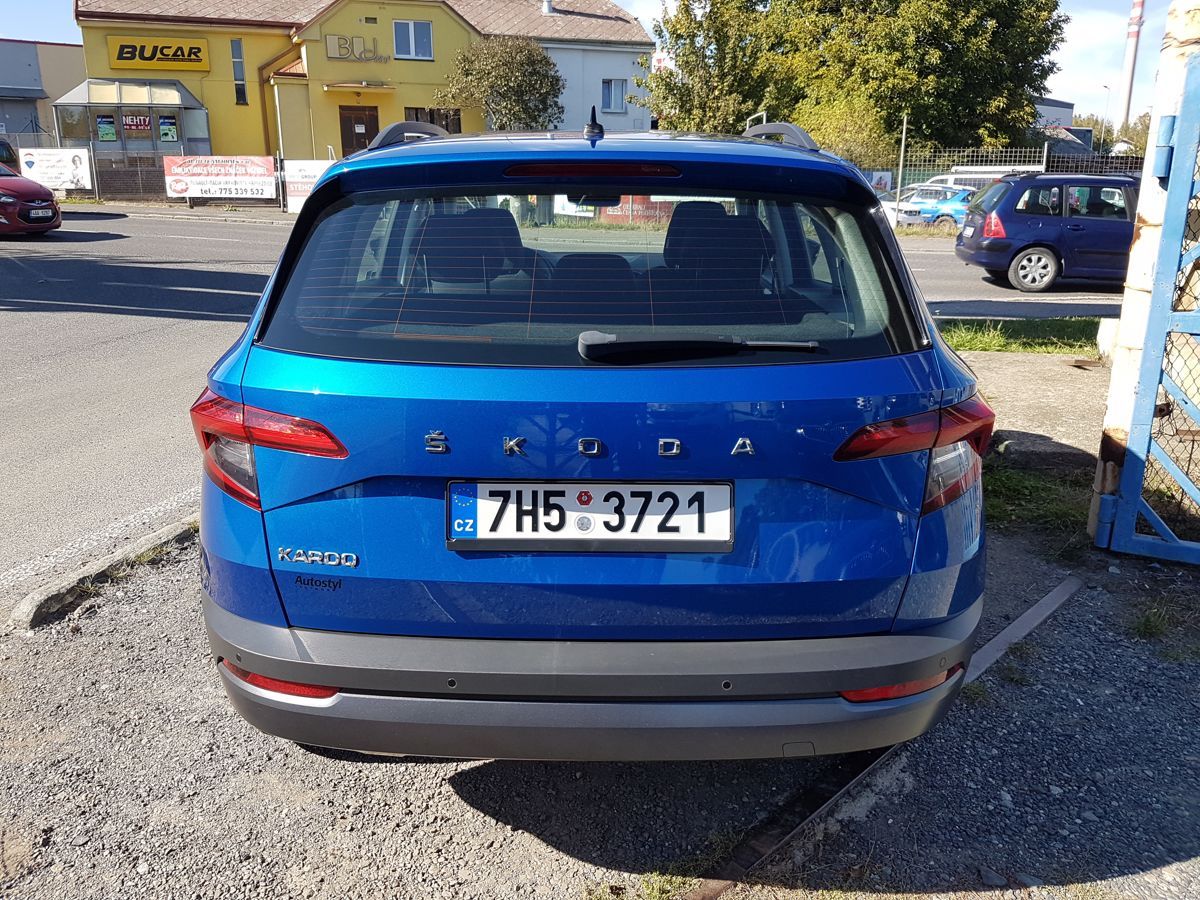 Škoda Karoq, 1.0TSi 85KW ČR SERVISOVANÉ - fotka 5