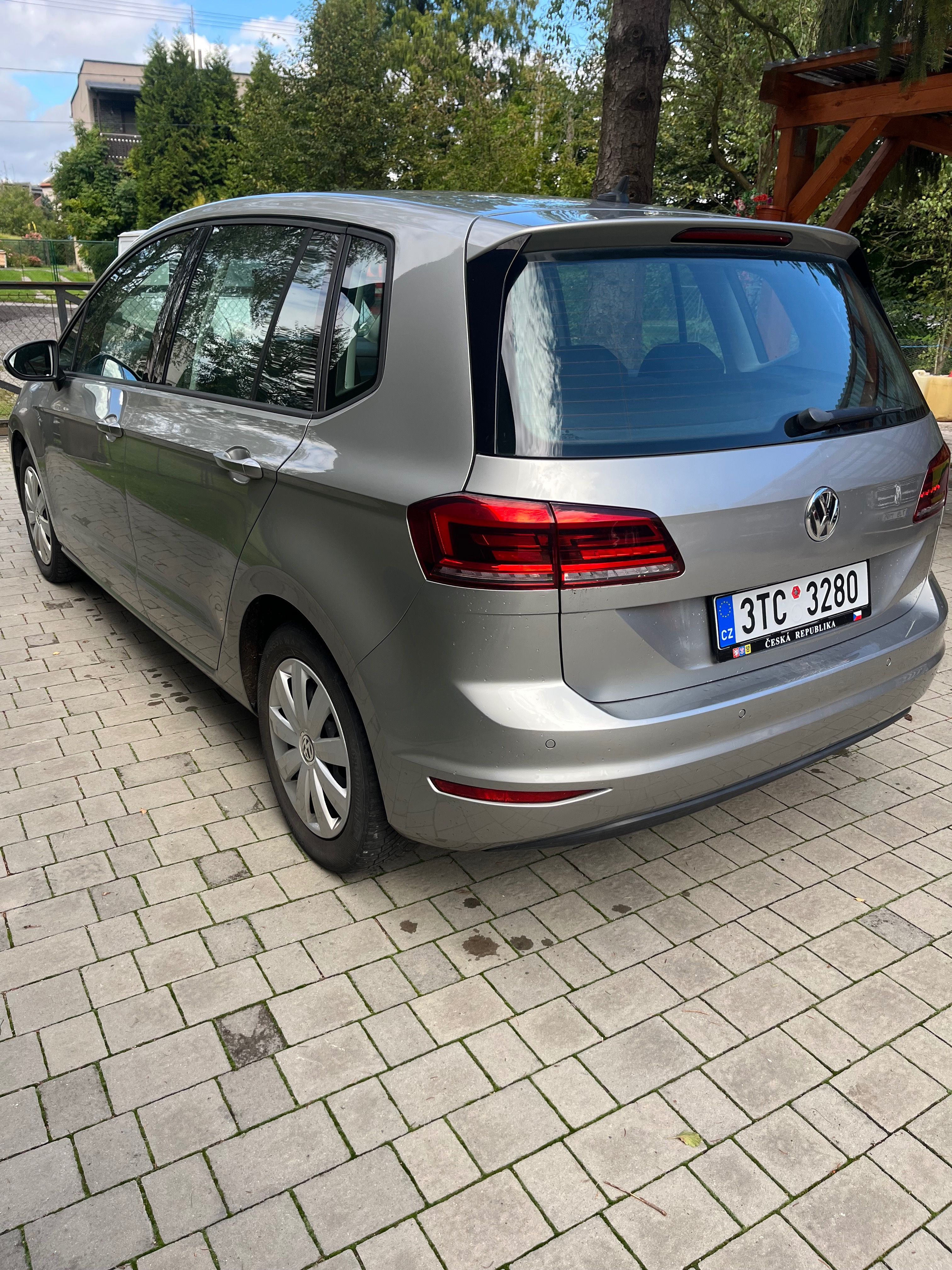 Volkswagen Golf Sportsvan, Golf Sportsvan 2018 77 tis km - fotka 3