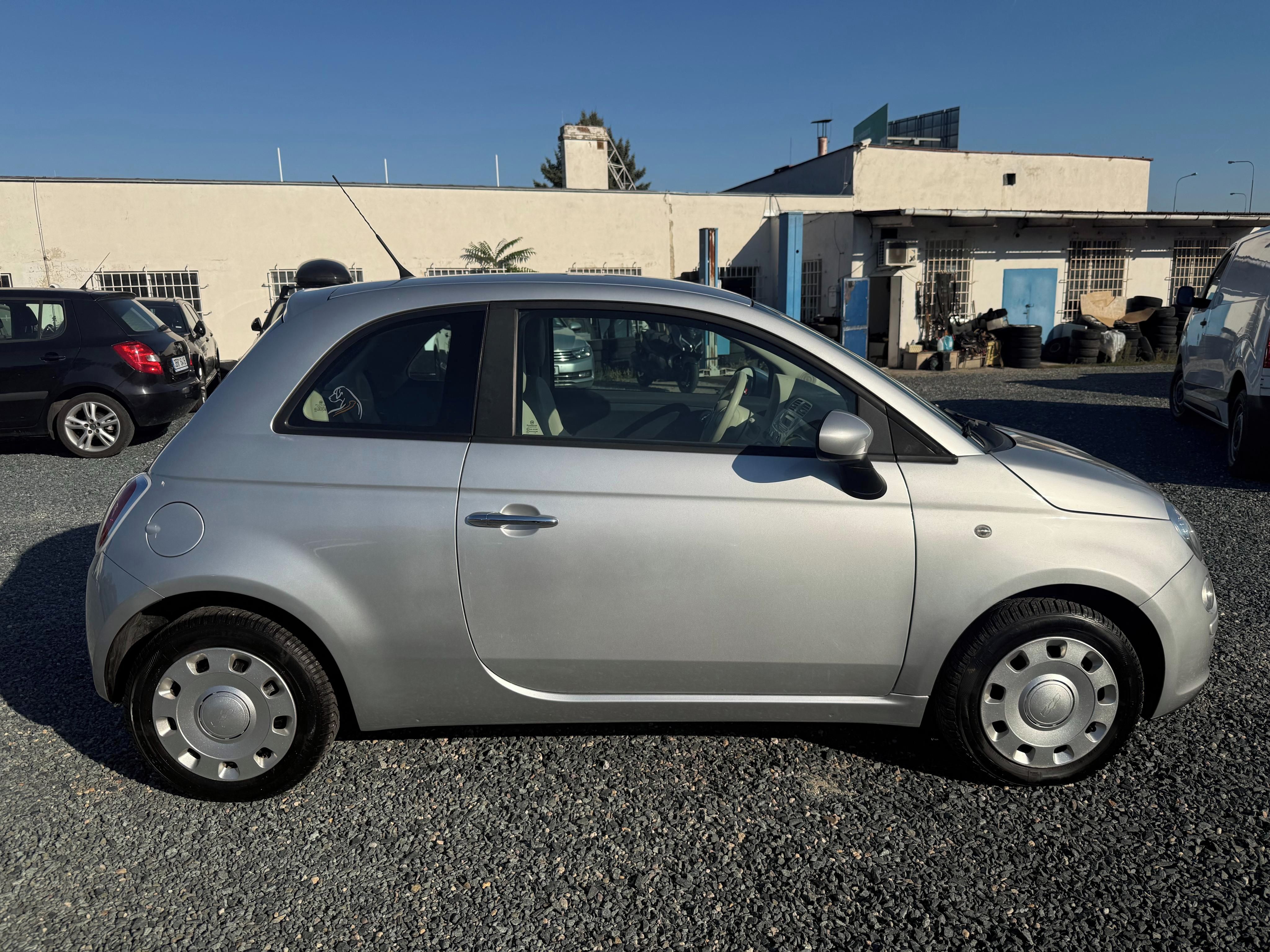 Fiat 500, 1.2 51Kw - fotka 6