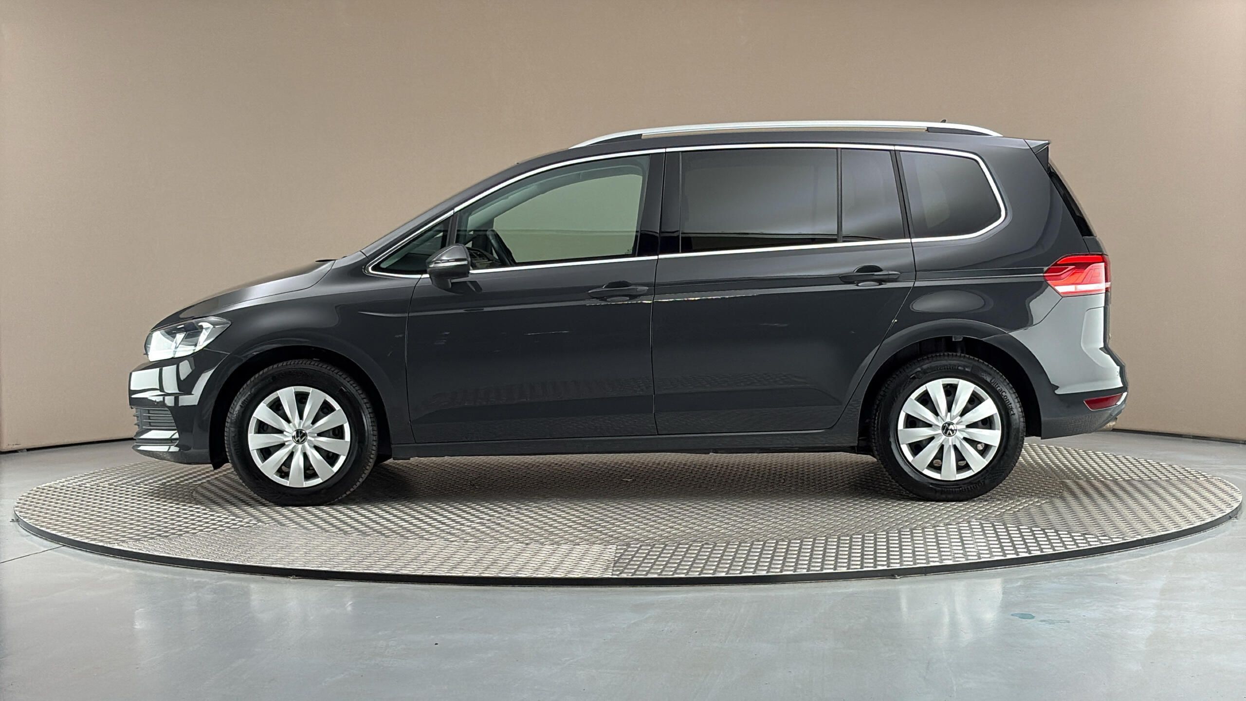 Volkswagen Touran, 2.0 TDI DSG Comfortline - fotka 4