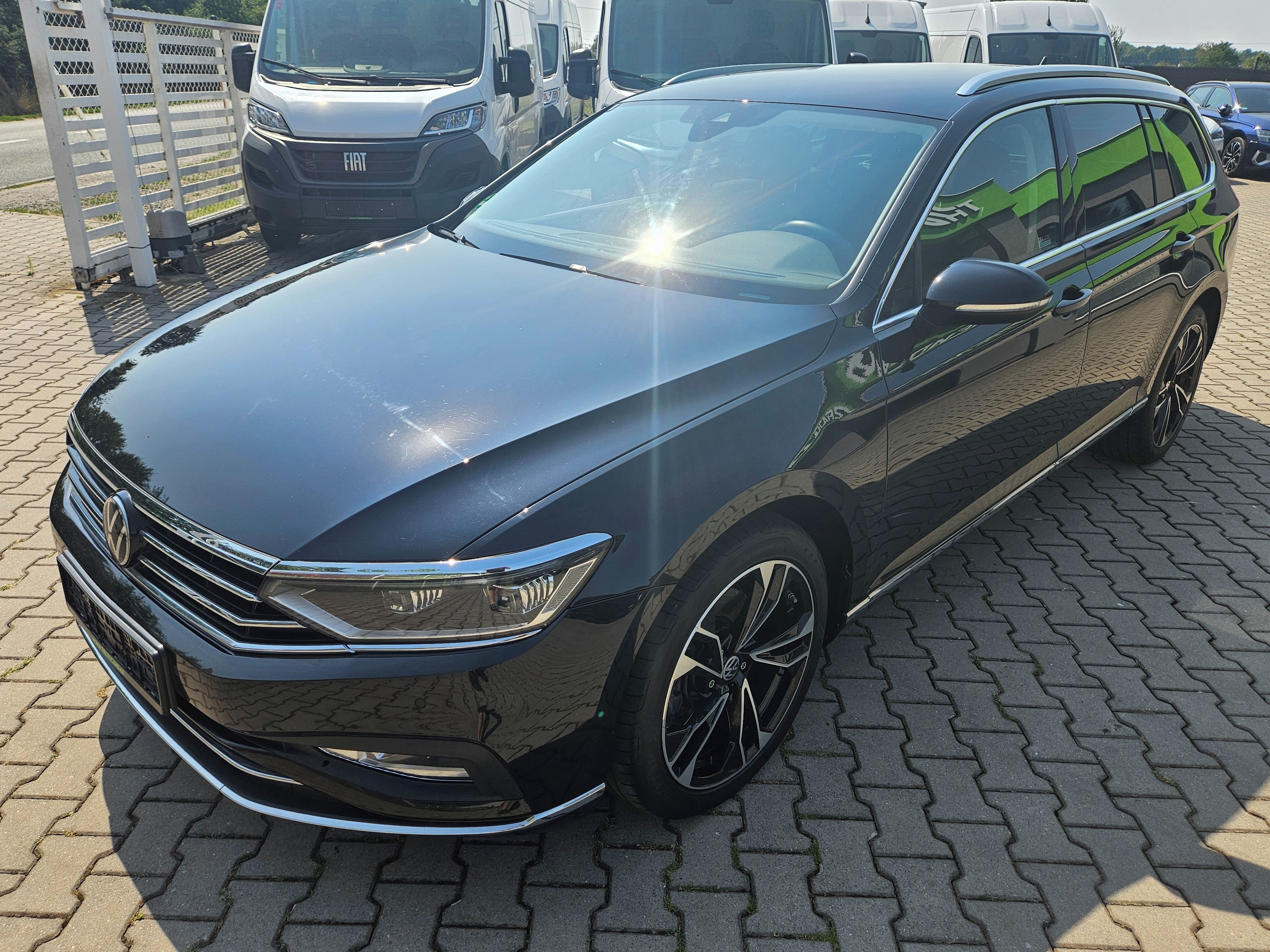 Volkswagen Passat, 2.0TDi ELEGANCE Kůže/Alcan Kam - fotka 6
