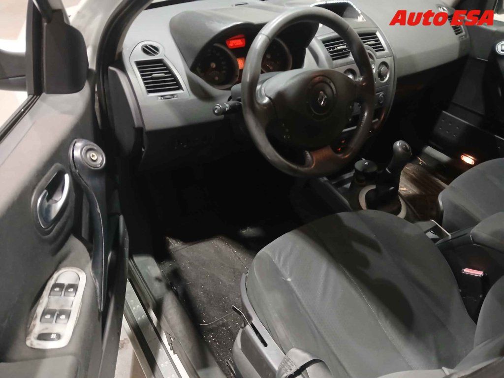 Renault Mégane, 1.6,ČR - fotka 3