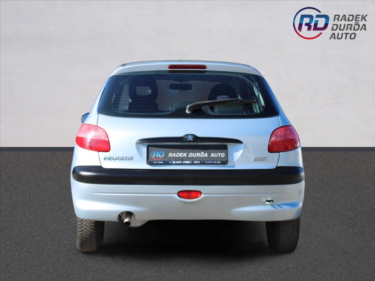 Peugeot 206, 1,4 i  KLIMATIZACE - fotka 6
