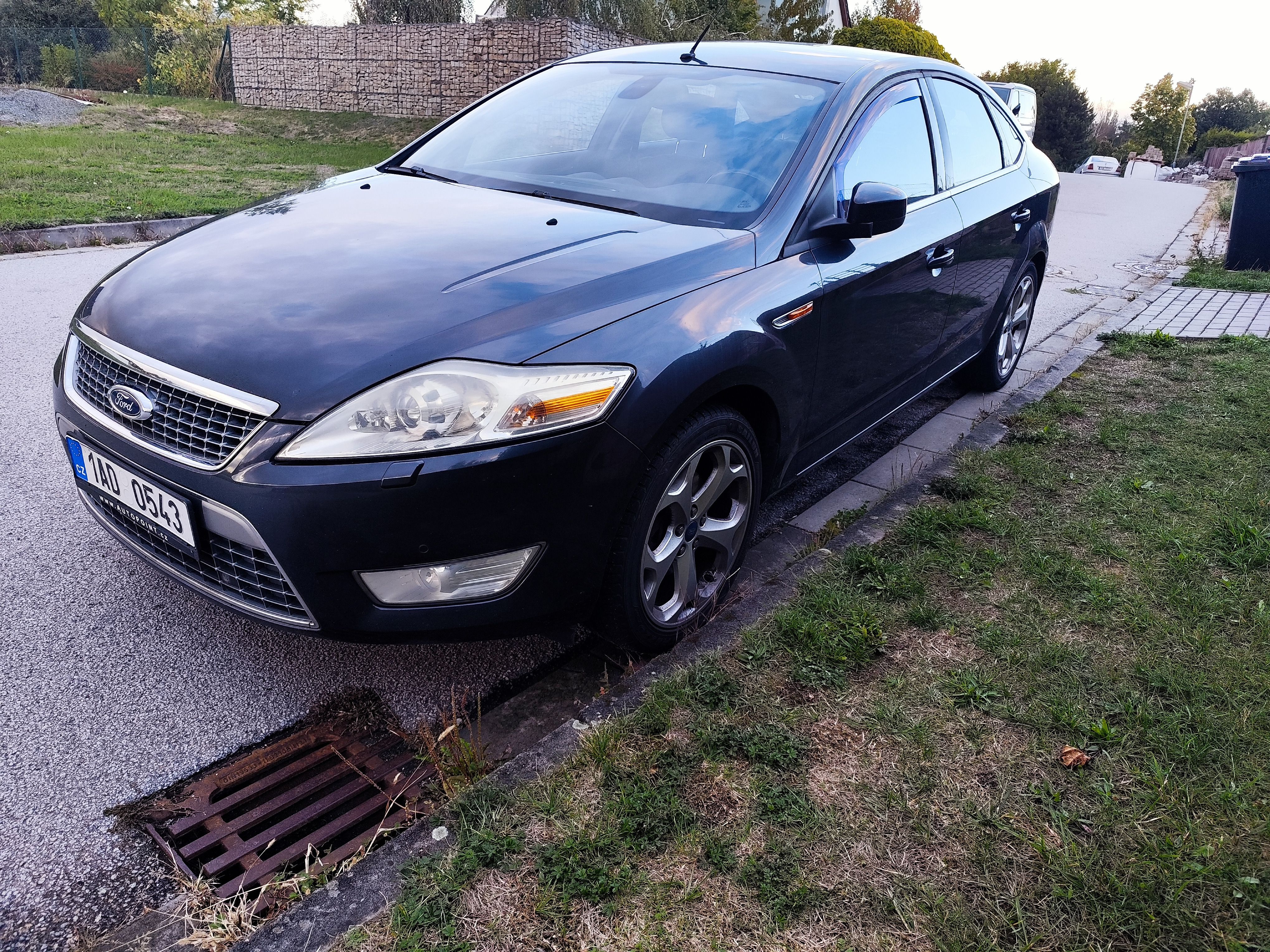 Ford Mondeo - fotka 6
