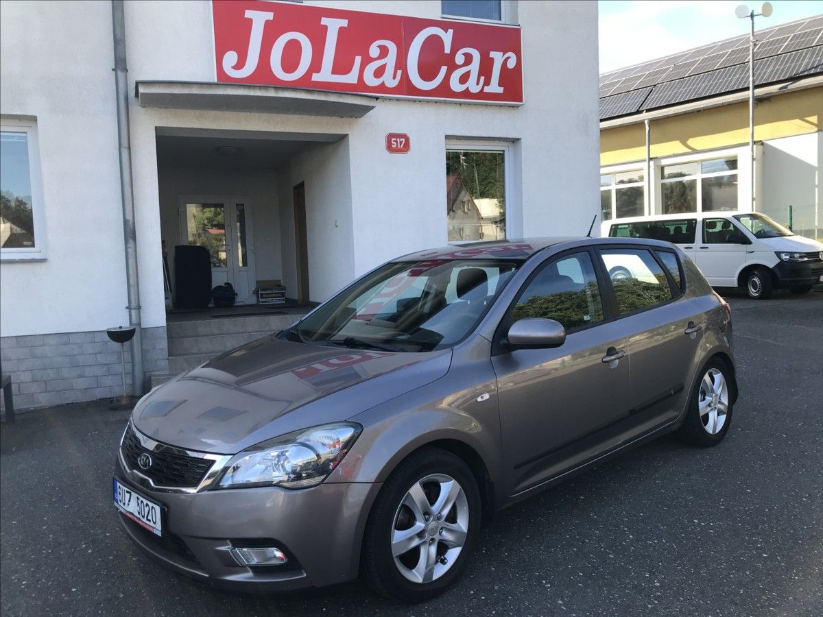 Kia Cee´d, 1,4 i 77kW 5dv. AC
